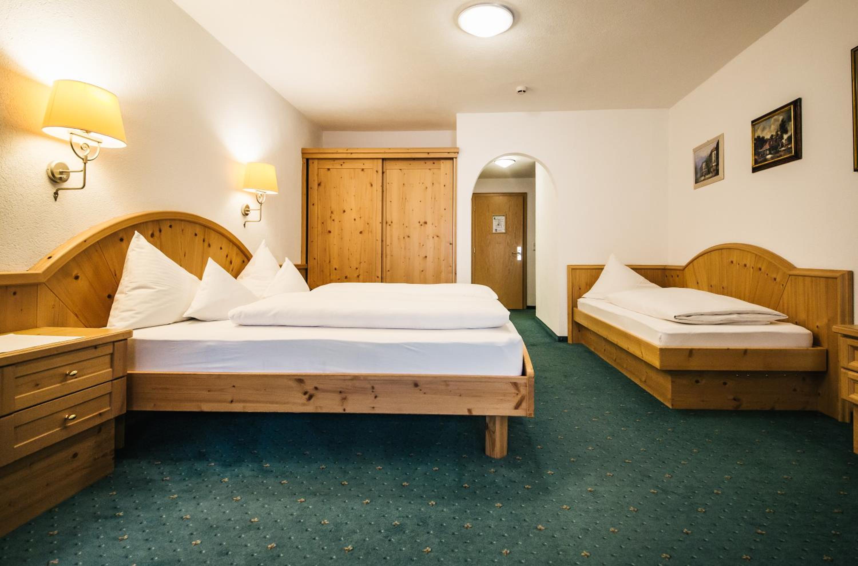 Junior Suite with Balcony photo 3