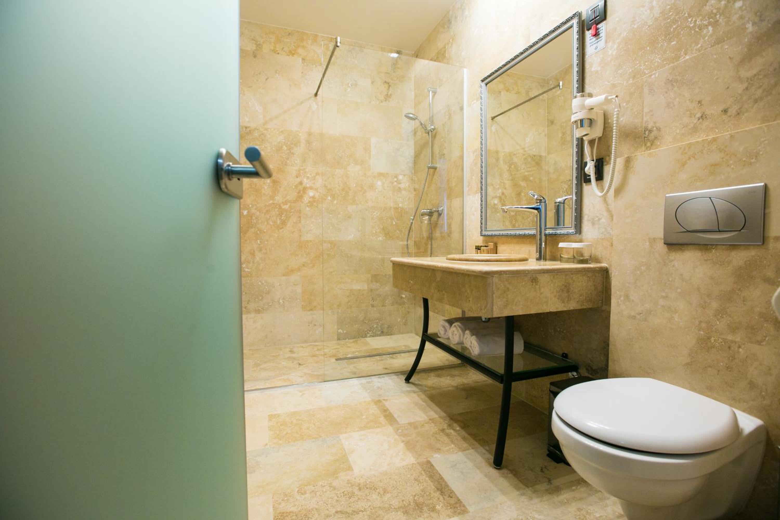 Double Or Twin Room With Spa Access photo 2
