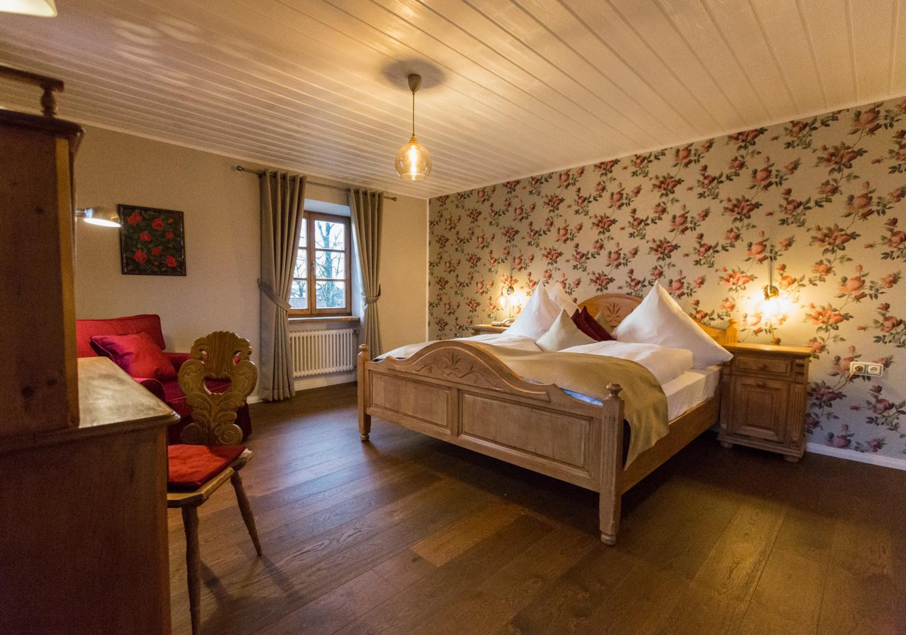 Standard Double Room - Photo 4