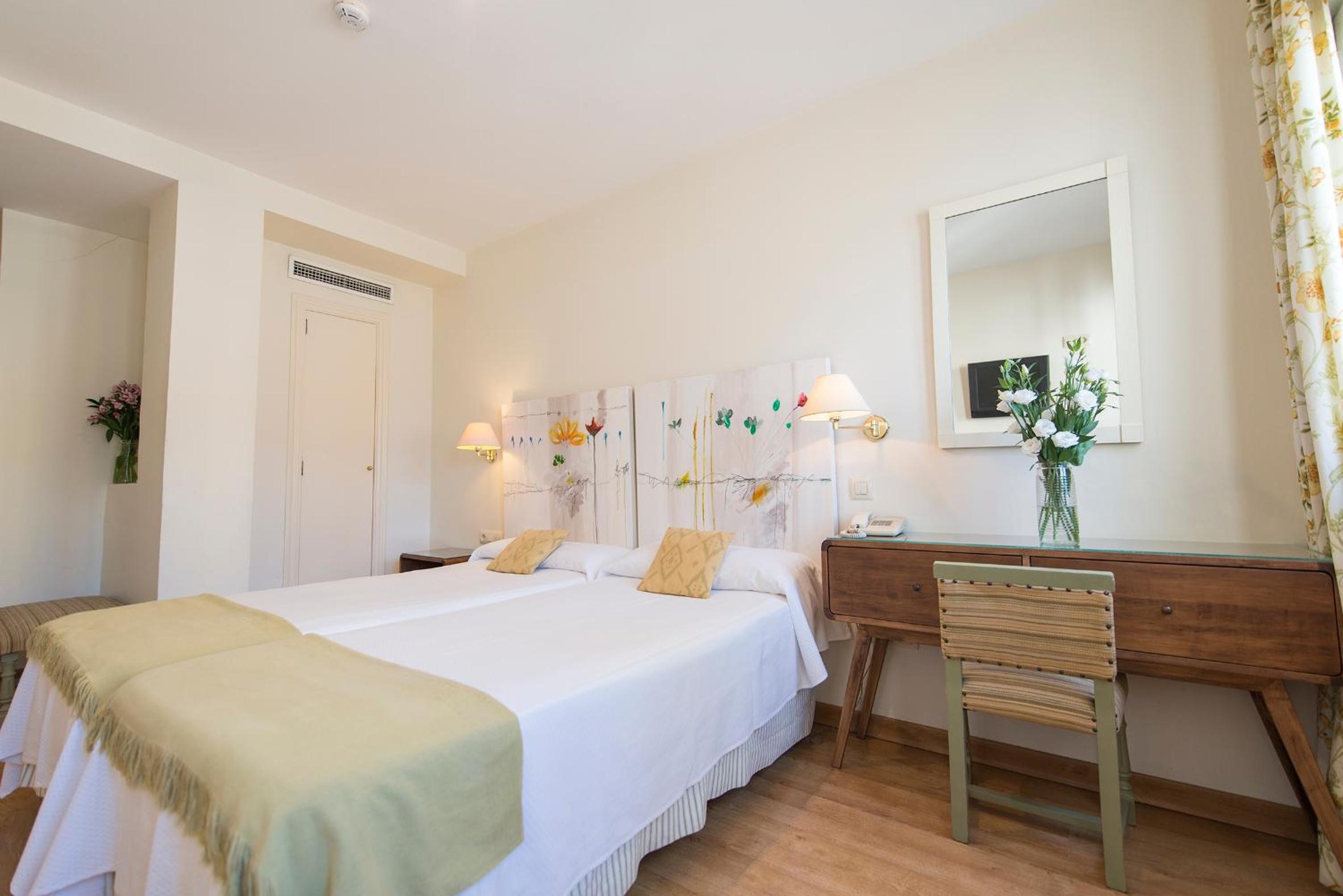 Habitación Doble o con Dos Camas