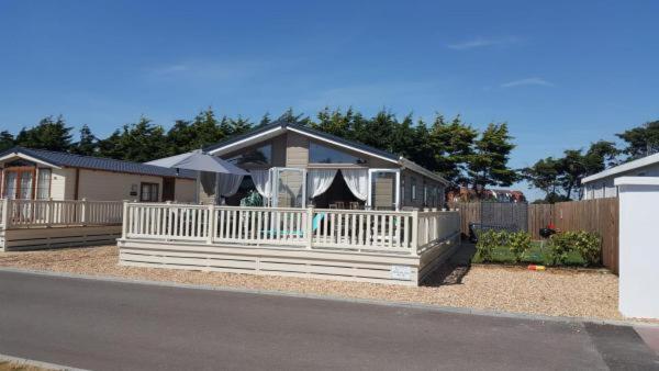 Three-Bedroom Vacation Home  - Photo 33