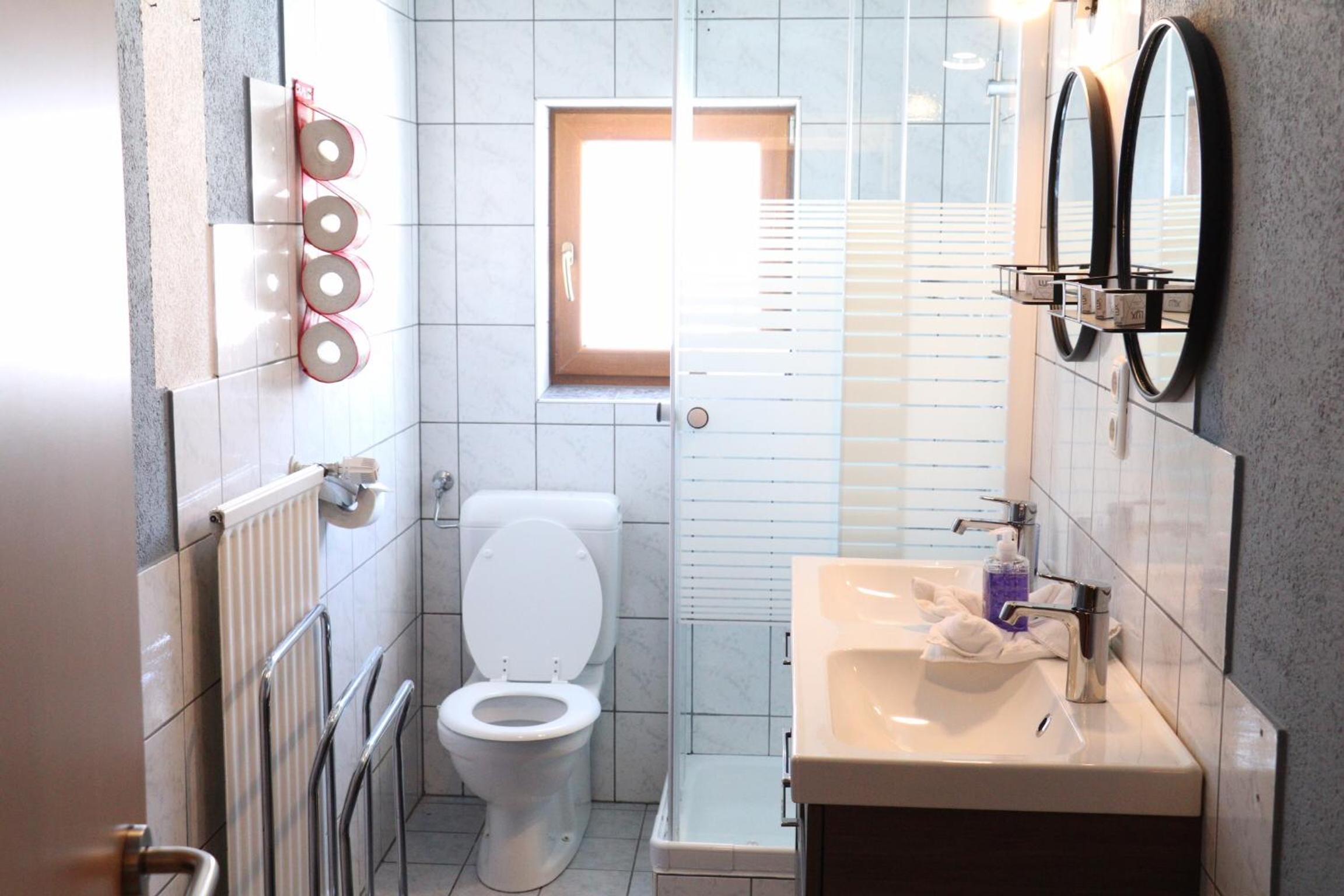 Apartment - Photo 9