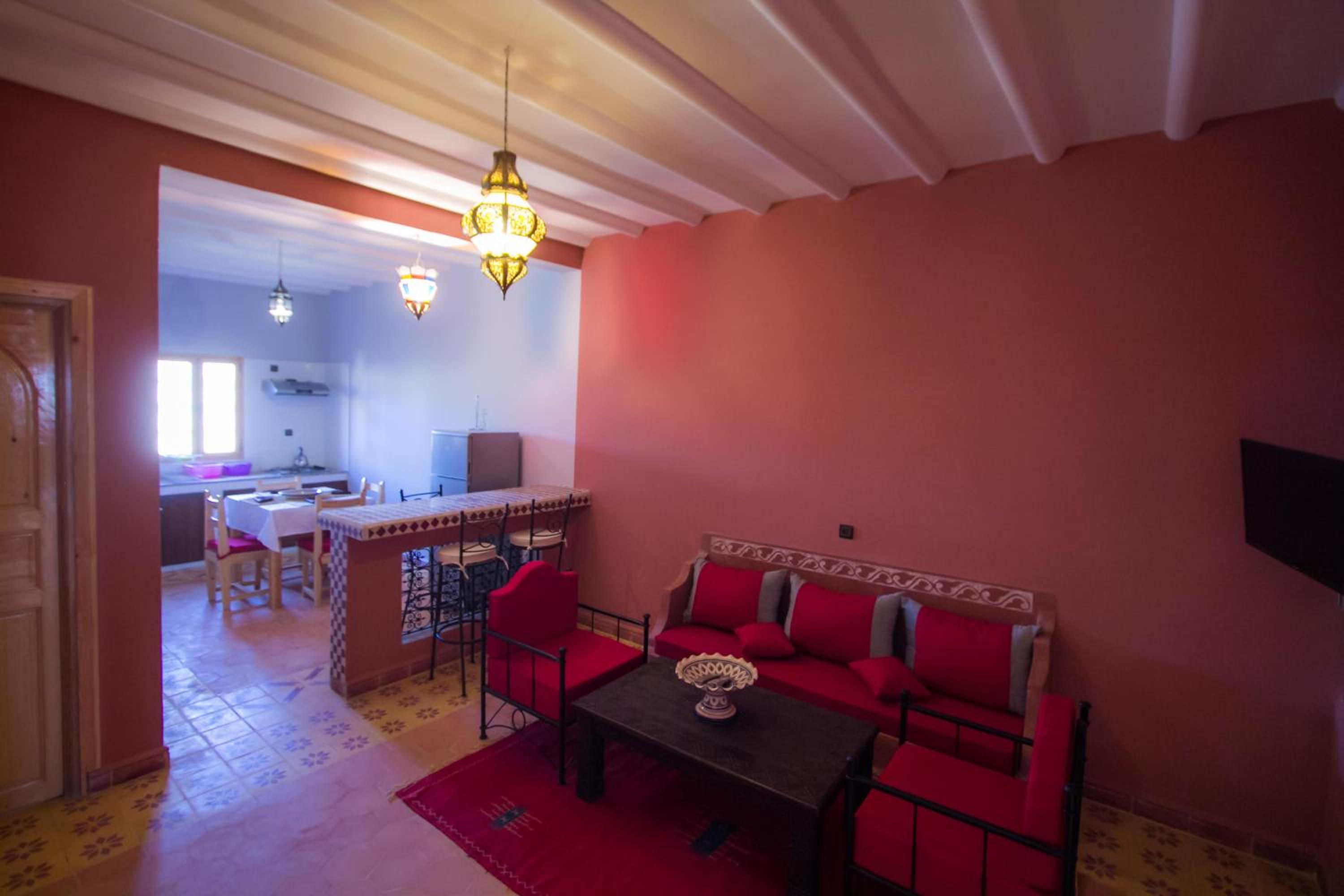 Apartment with Terrace - Photo 44
