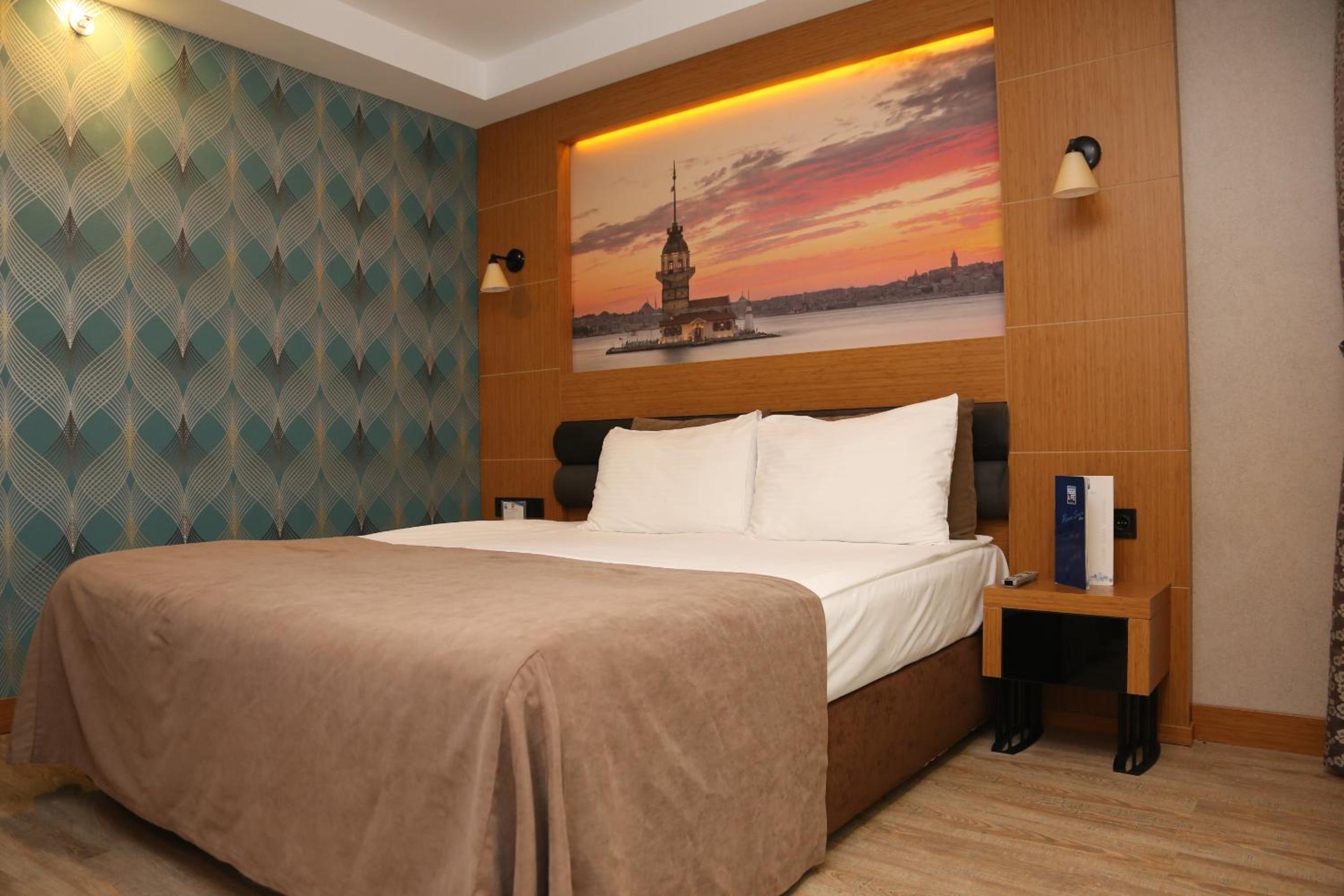 Economy Double Room with Land View
