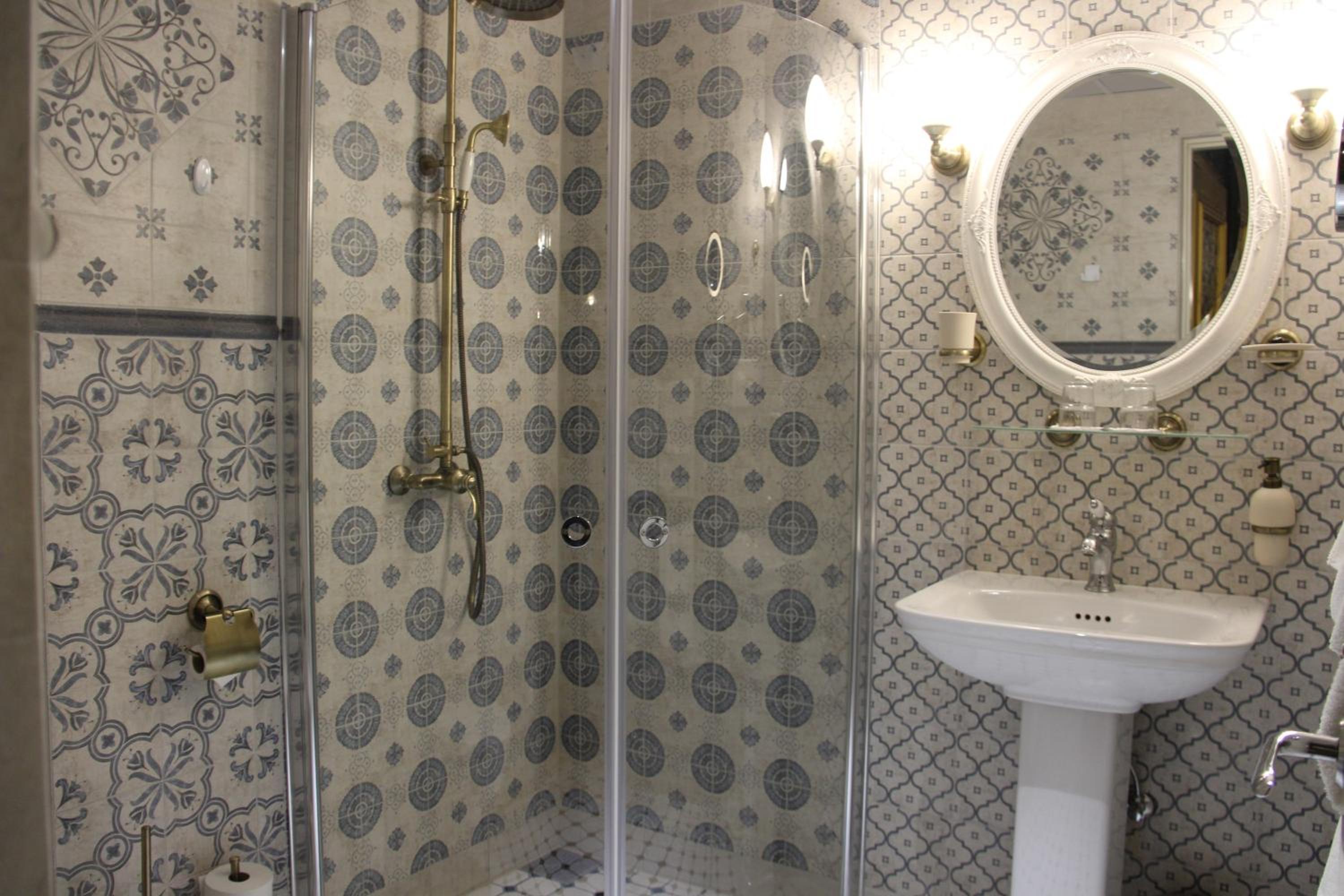 Penthouse Suite - Photo 6