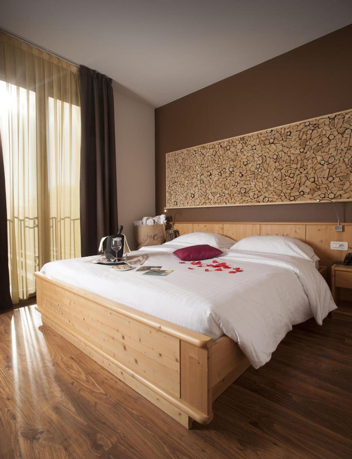 Double Room with Pool and Spa Access - Photo 5