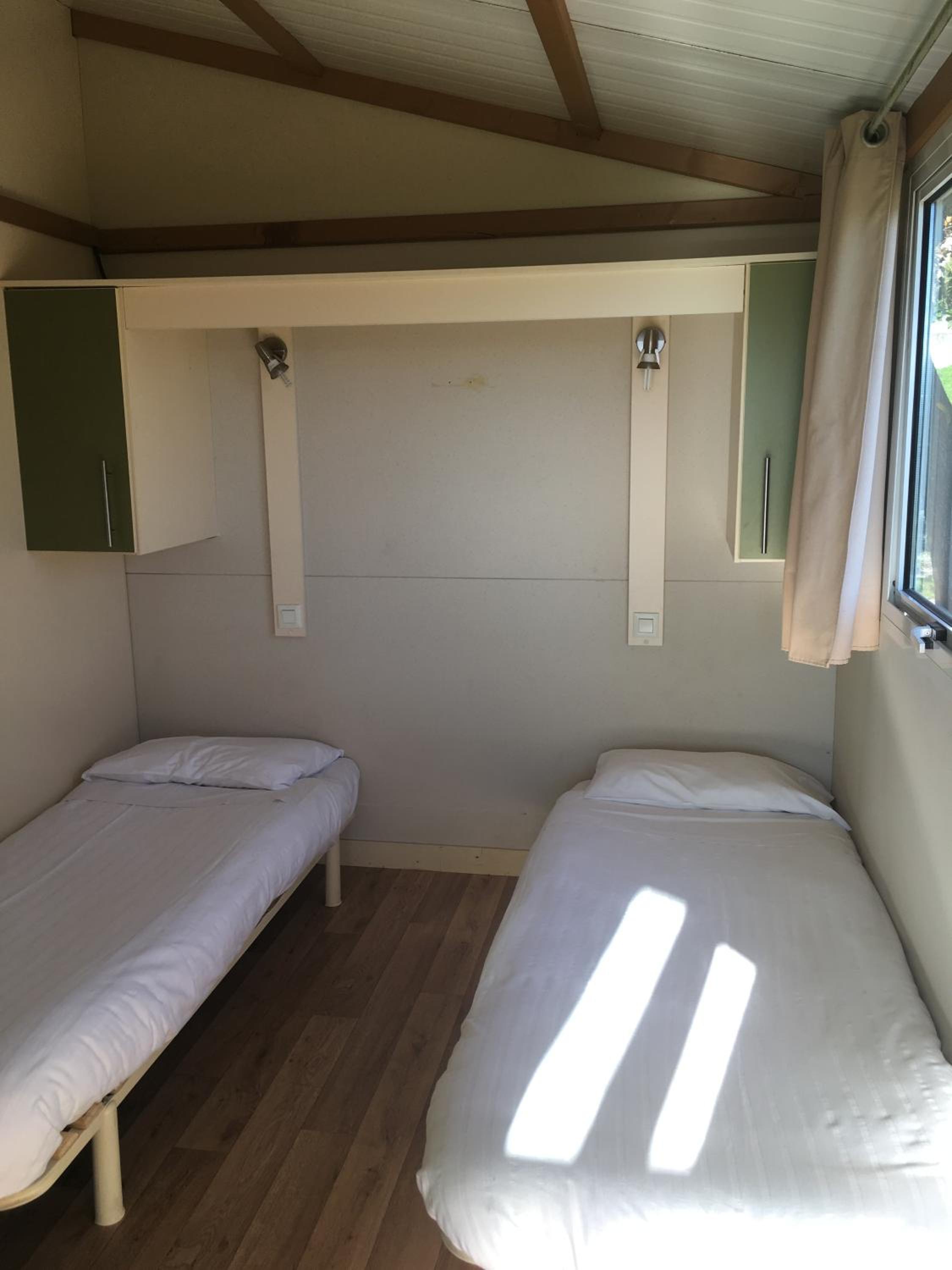 Bungalow (4 Adults) photo 1