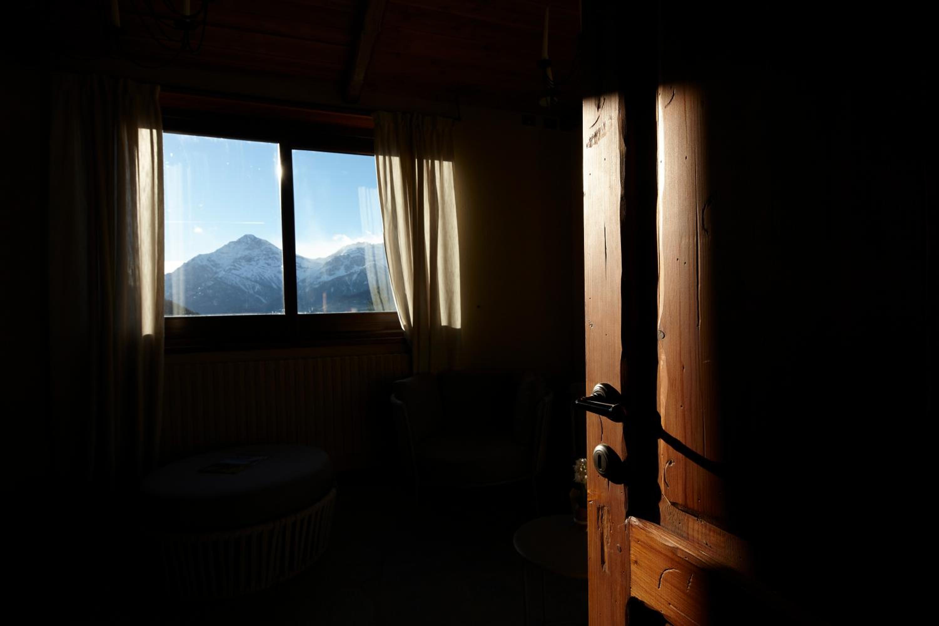 Comfort Double or Twin Room with Mountain View photo 2