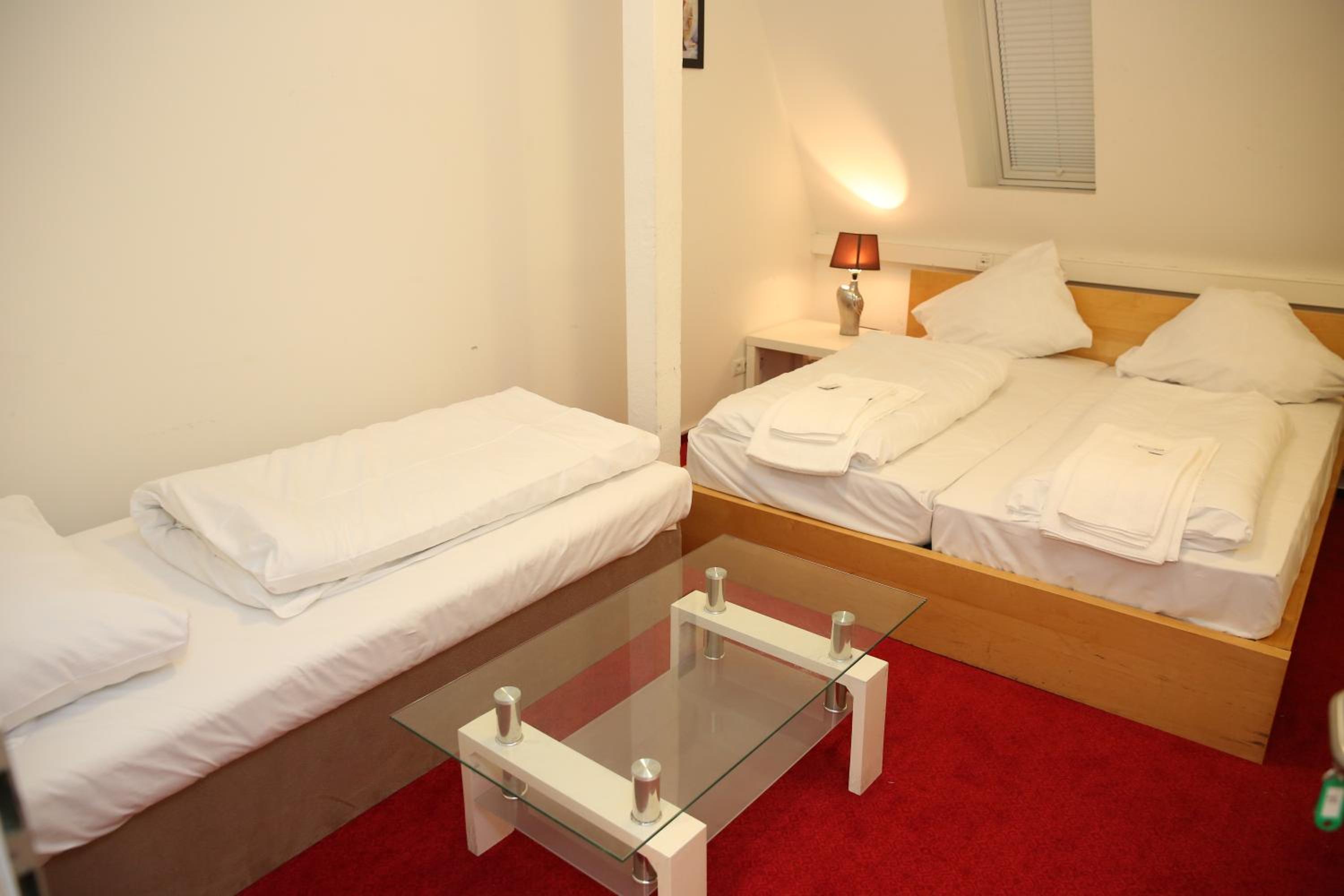 Triple Room with Bathroom