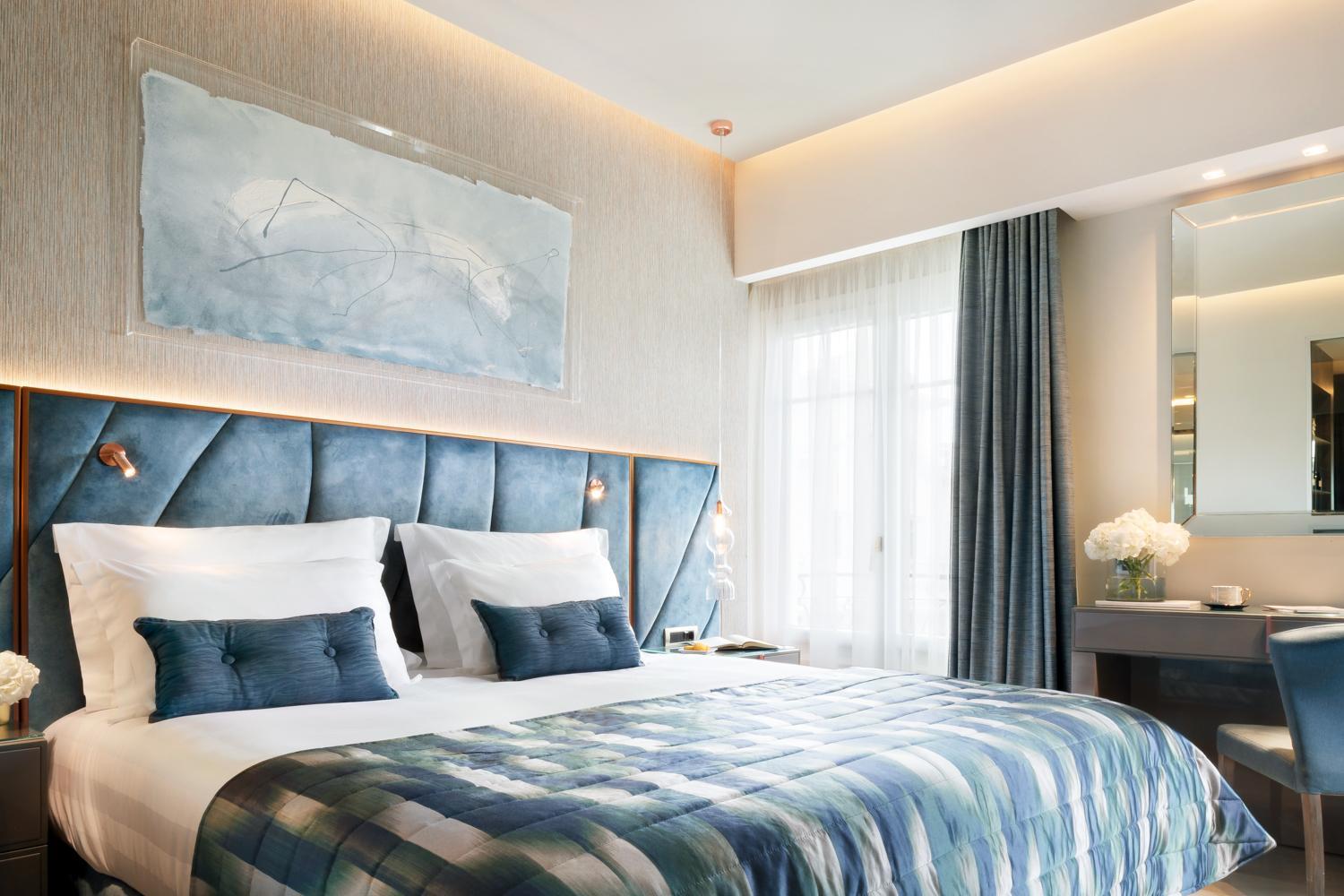 Deluxe Junior Suite - Photo 3