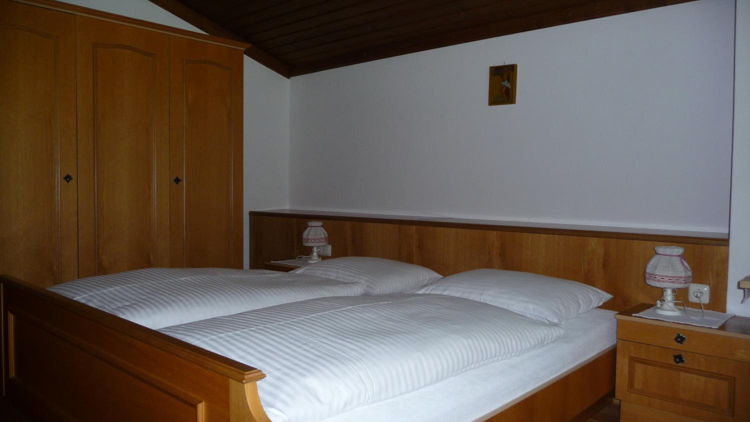 One-Bedroom Apartment (2 Adults)