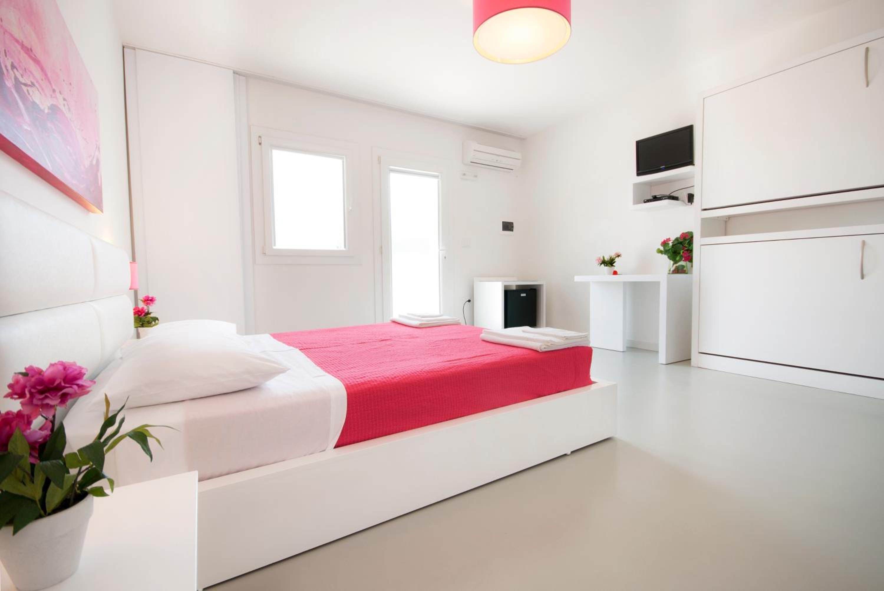 Classic Quadruple Room photo 3