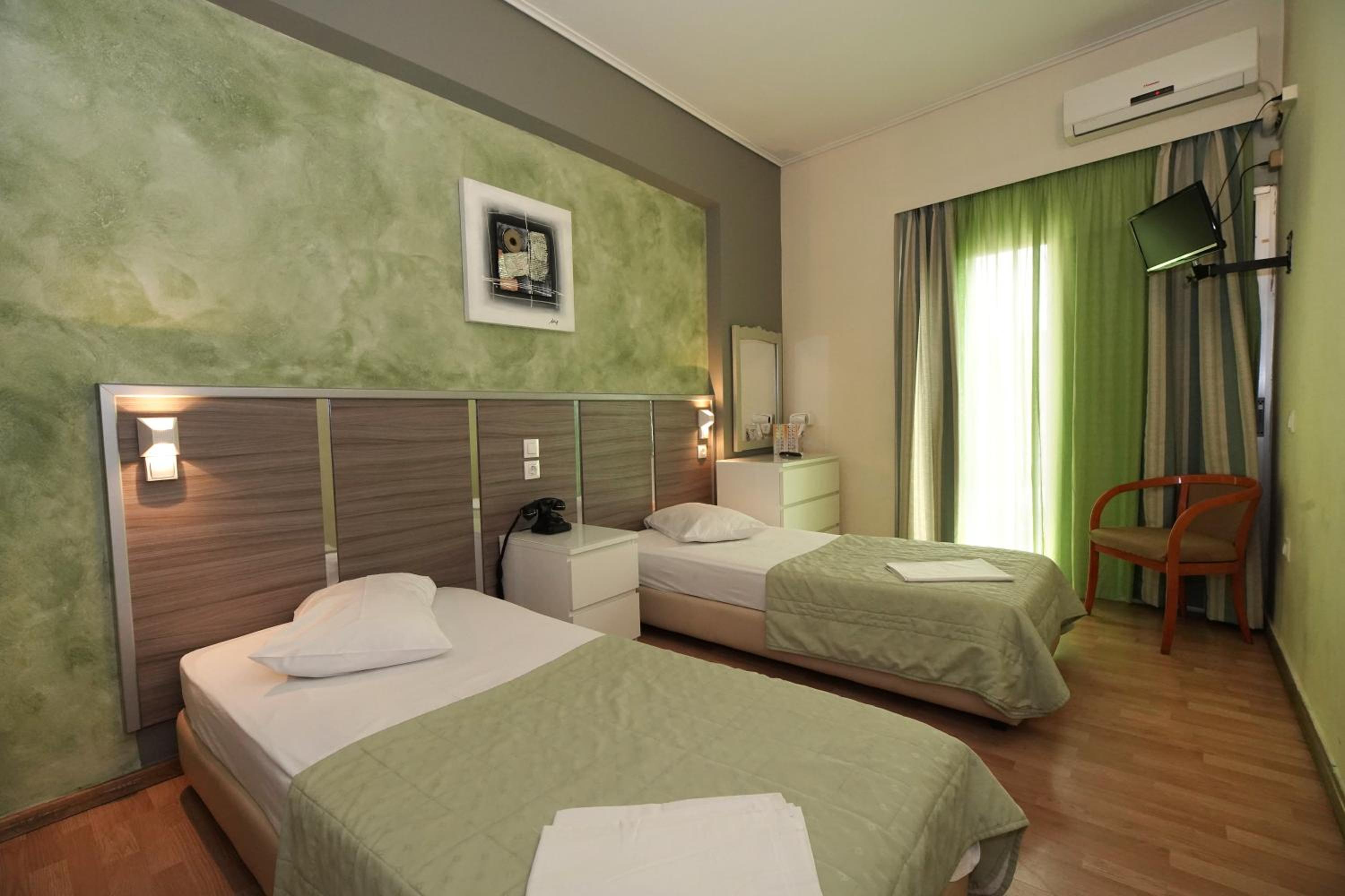Quadruple Room photo 2