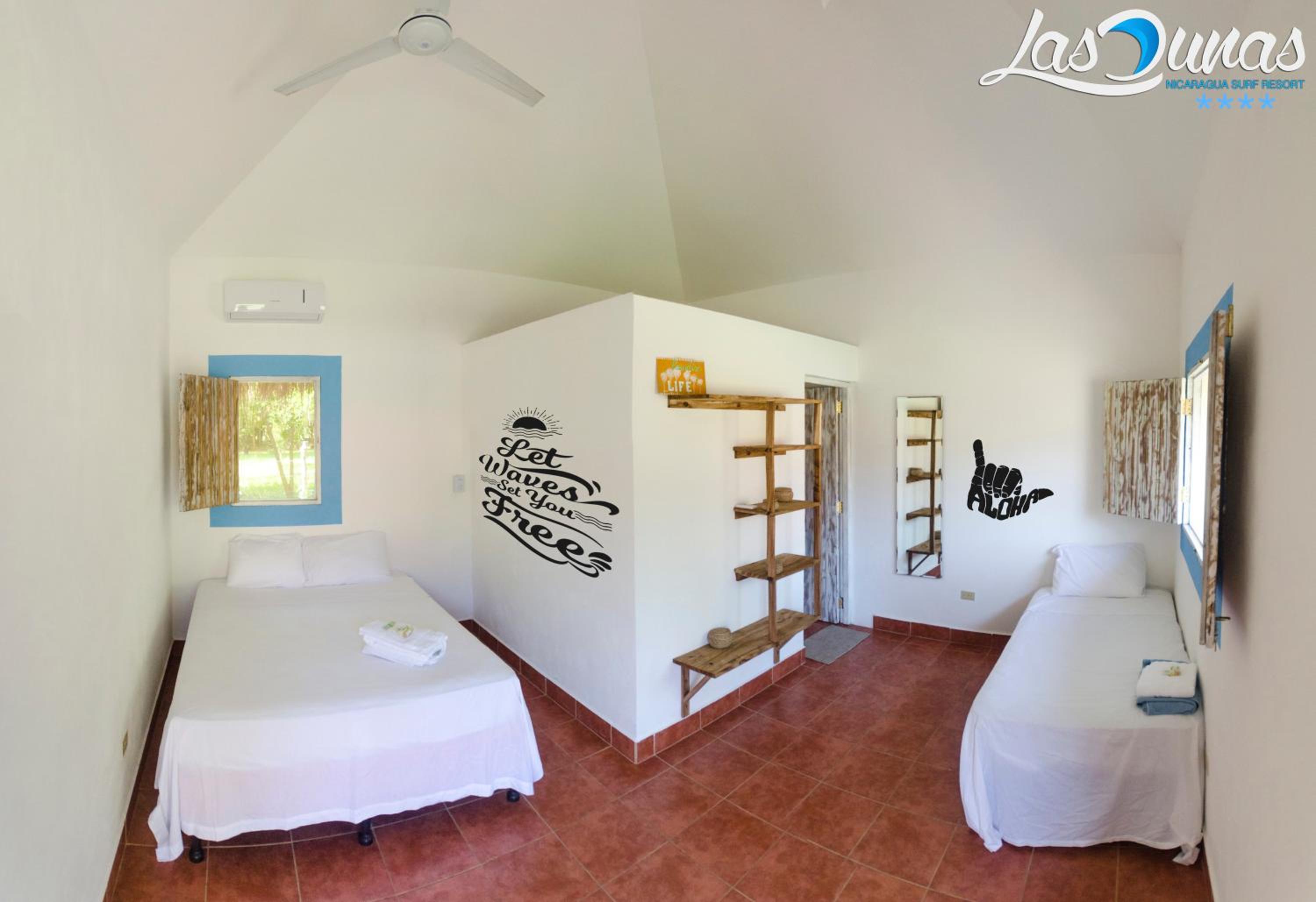 Bungalow photo 1