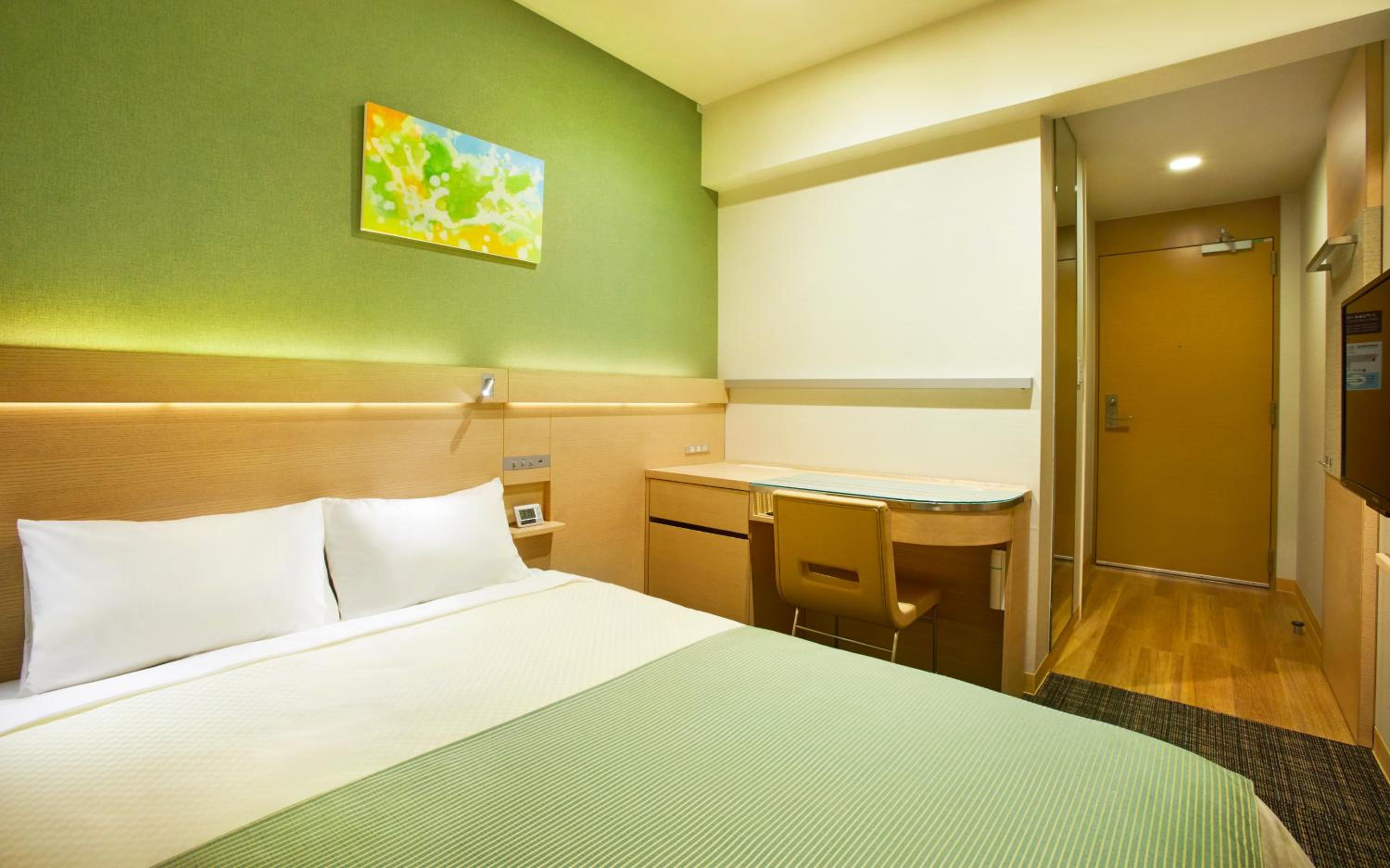 Economy Double Room with Shower - Non-Smoking