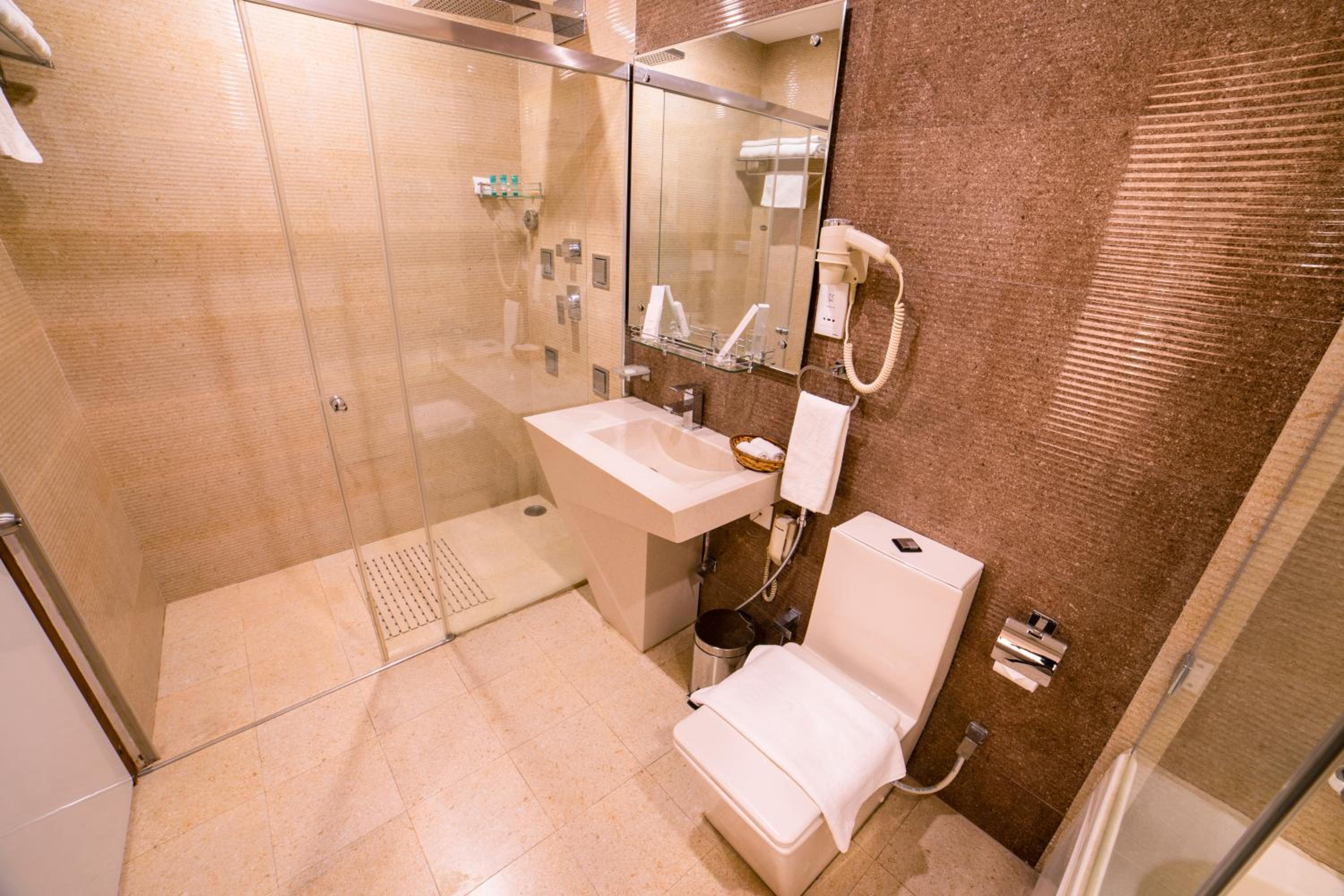 Deluxe Queen Room photo 1