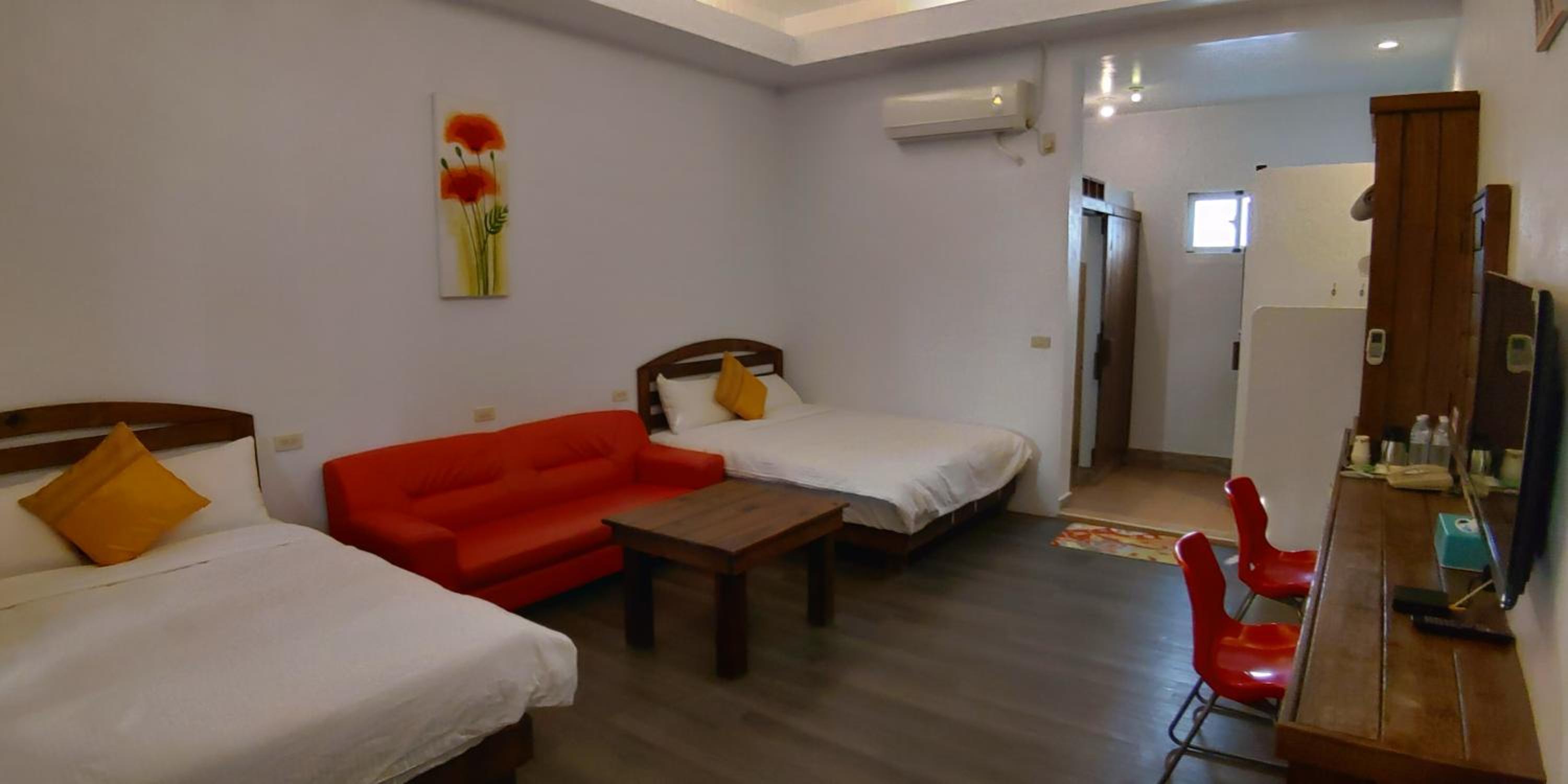 Standard Quadruple Room photo 3