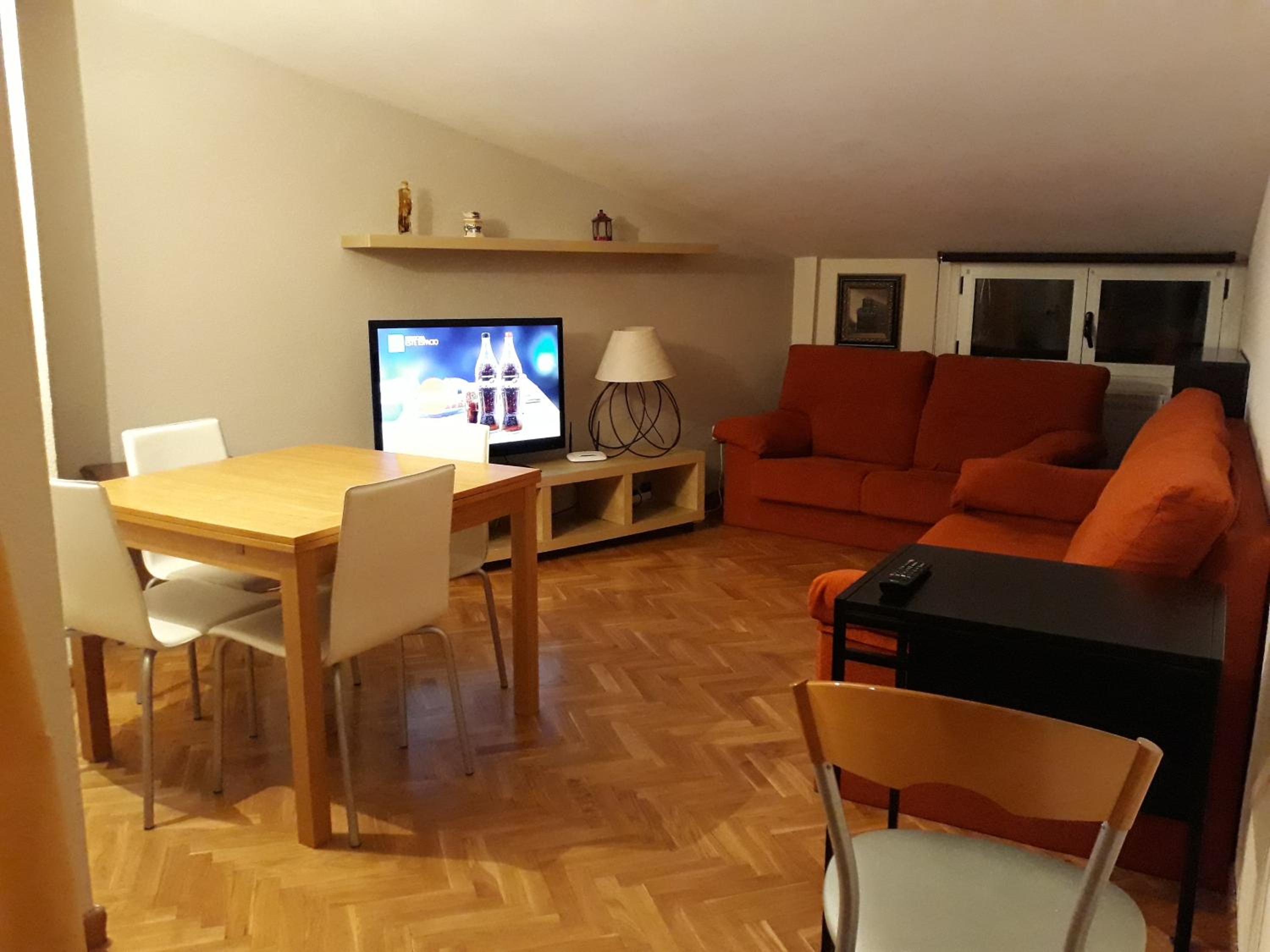 Apartment with Terrace - Photo 1