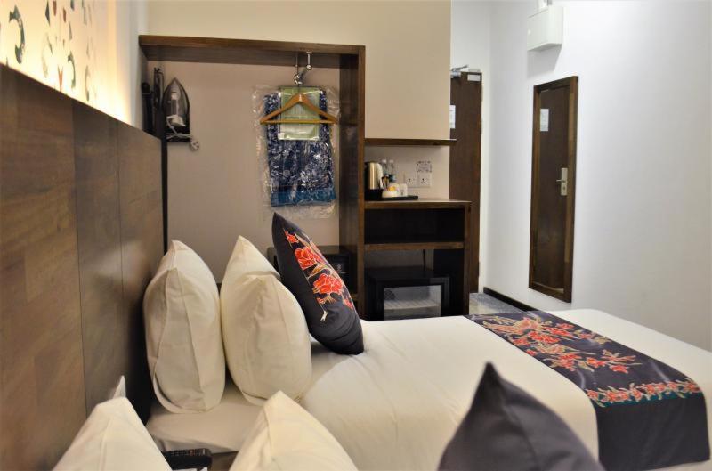 Twin Room - Photo 4
