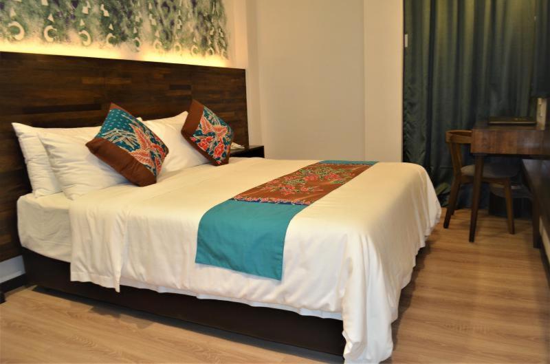 Queen Room - Photo 1