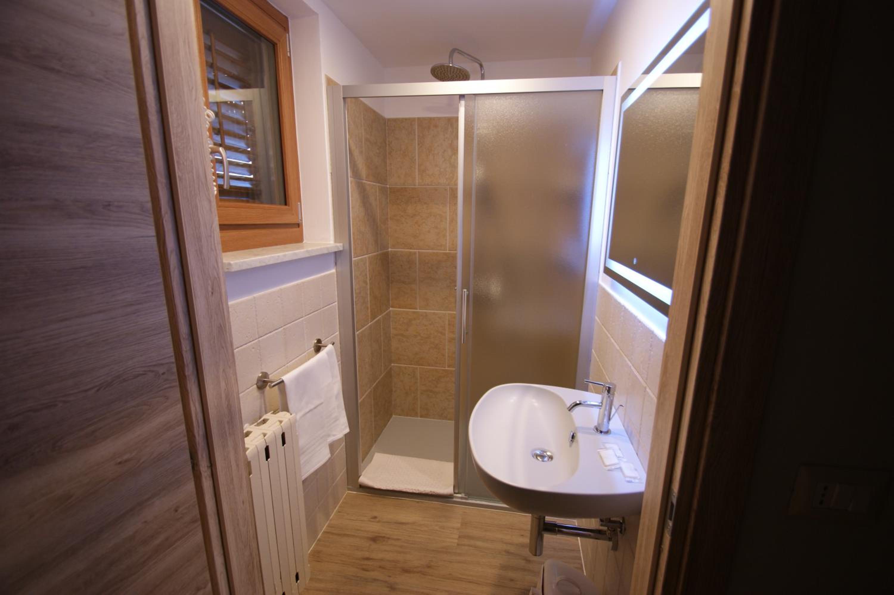 Superior Quadruple Room photo 3