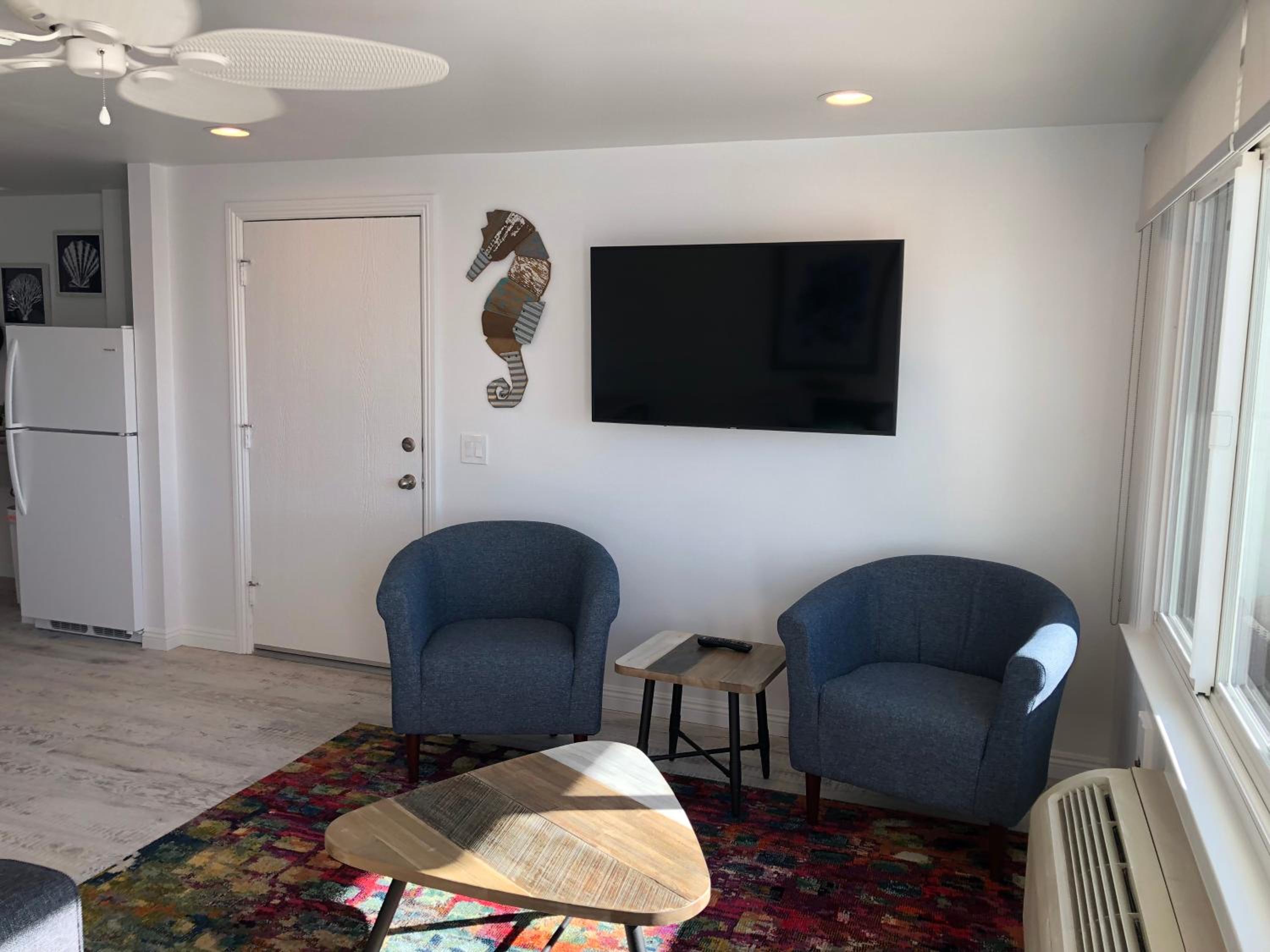 Queen Suite with Sea View - Photo 14