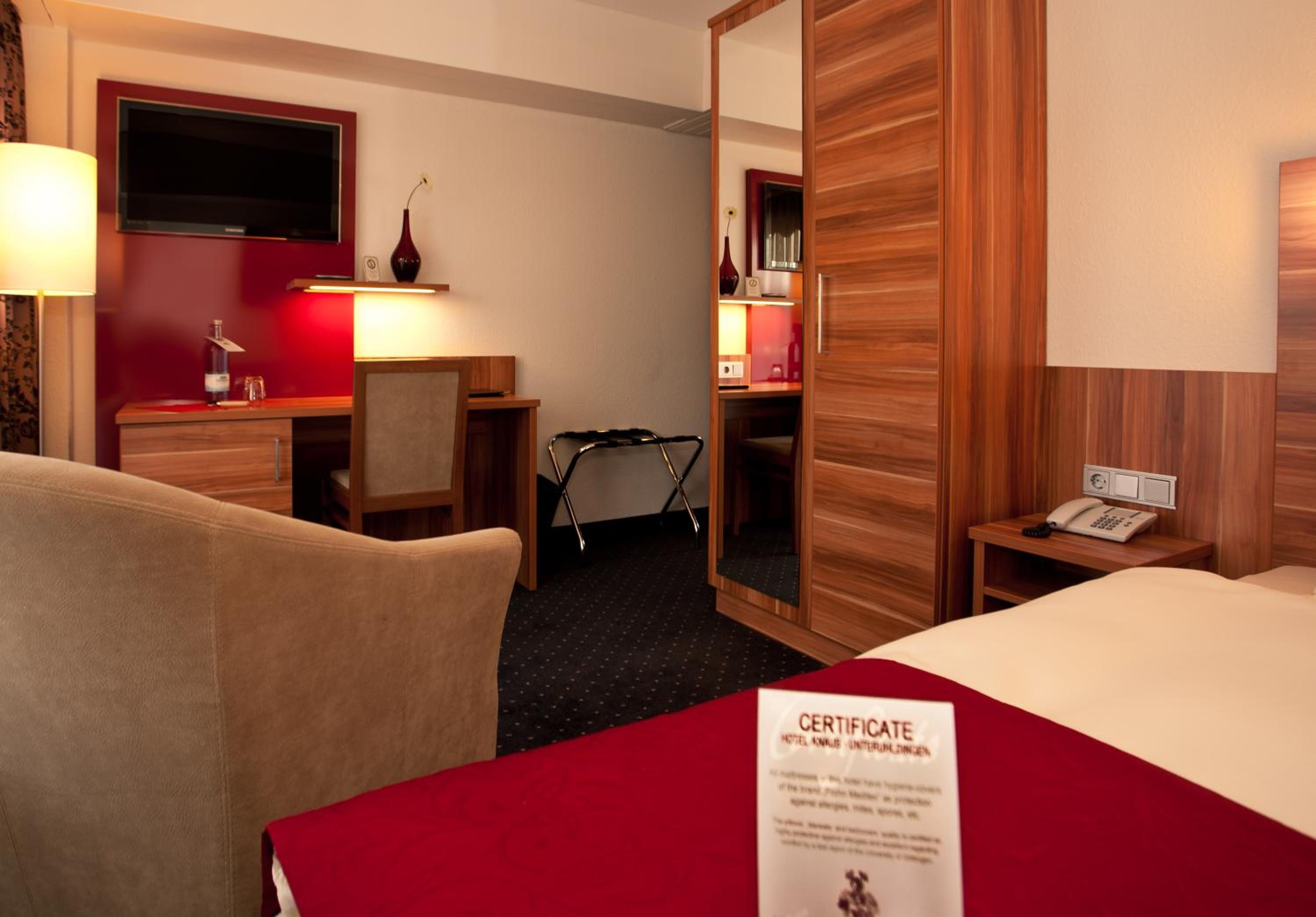 Classic Single Room