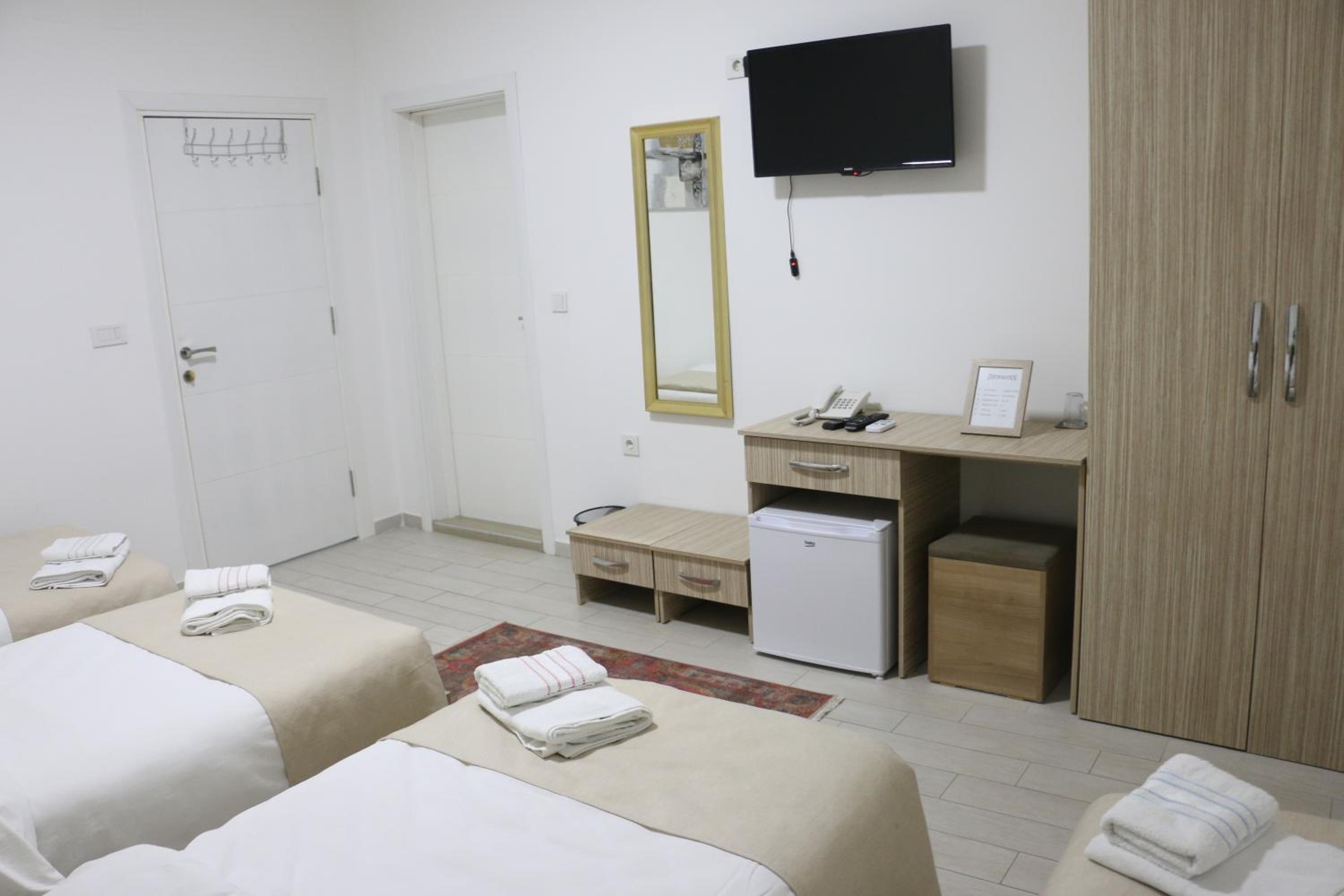 Comfort Quadruple Room photo 2