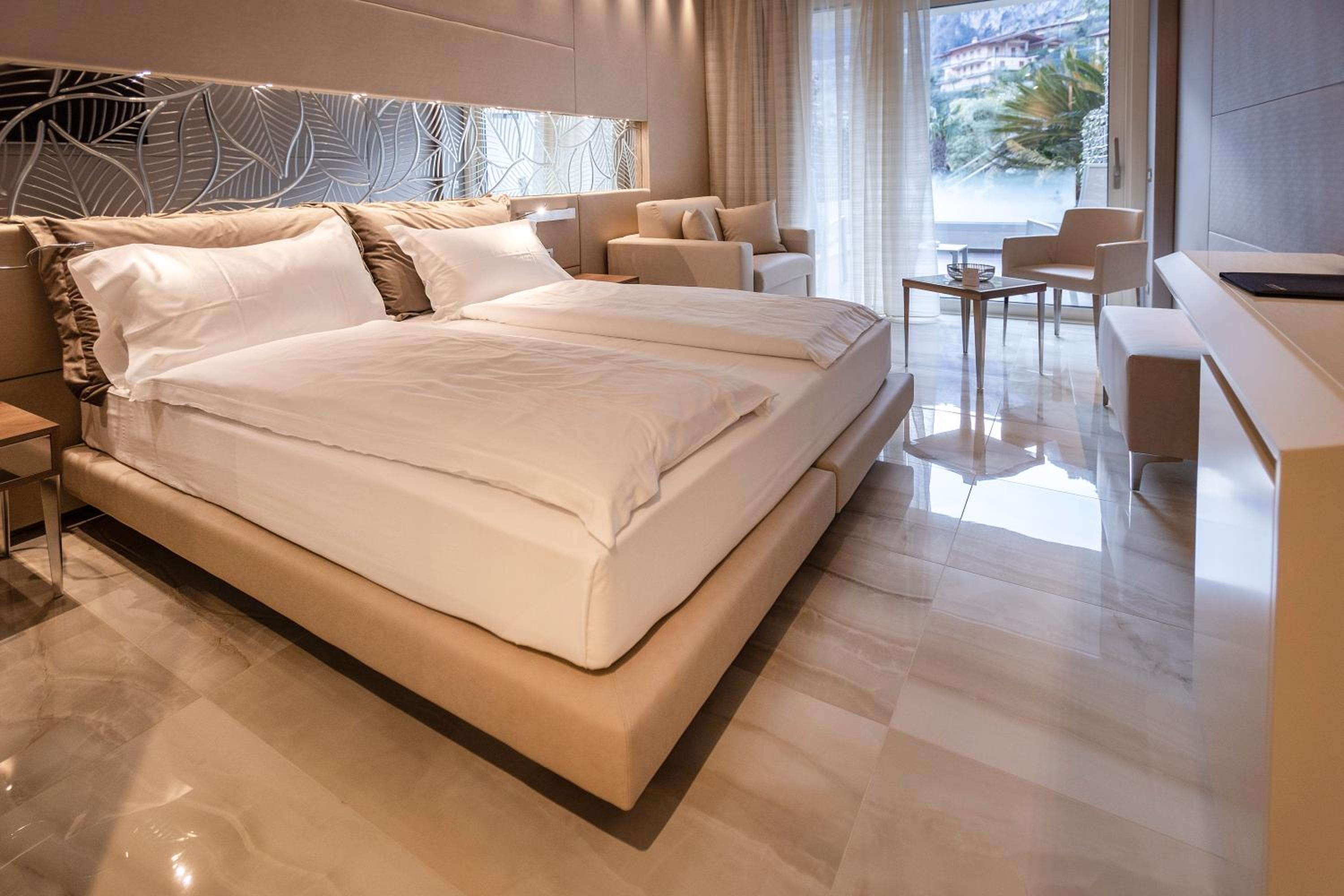 Prestige Double Room with Garden View - Photo 5