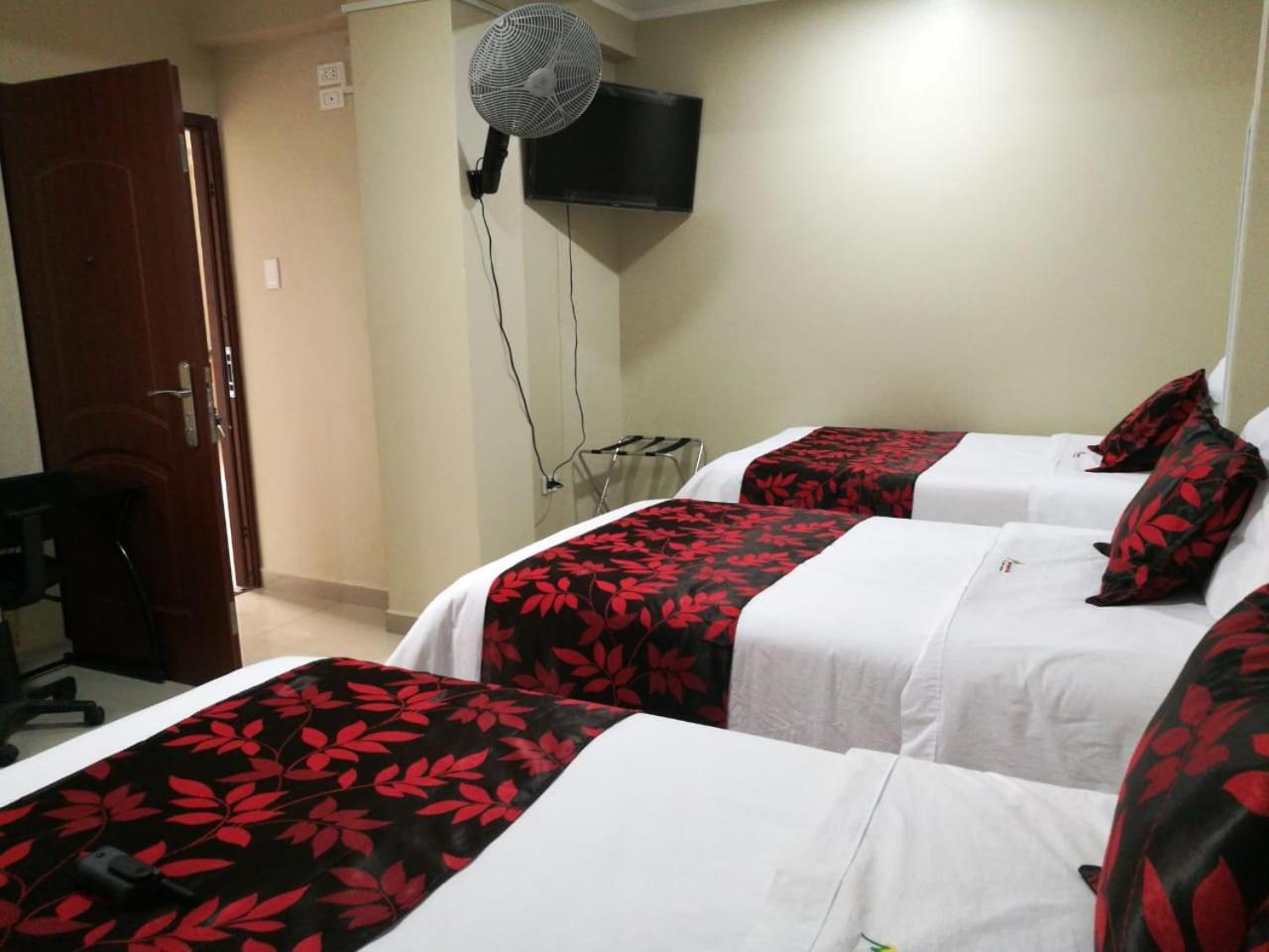 Triple Room