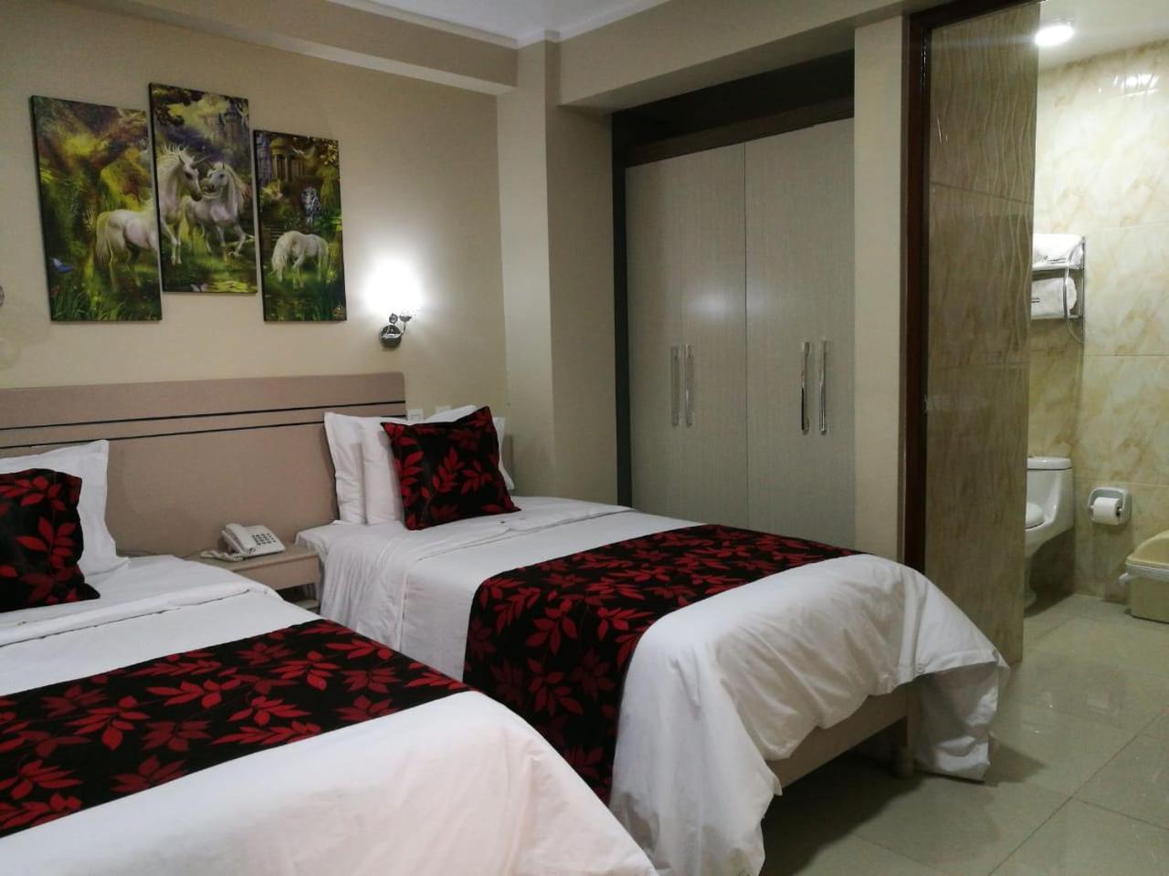 Twin Room photo 2
