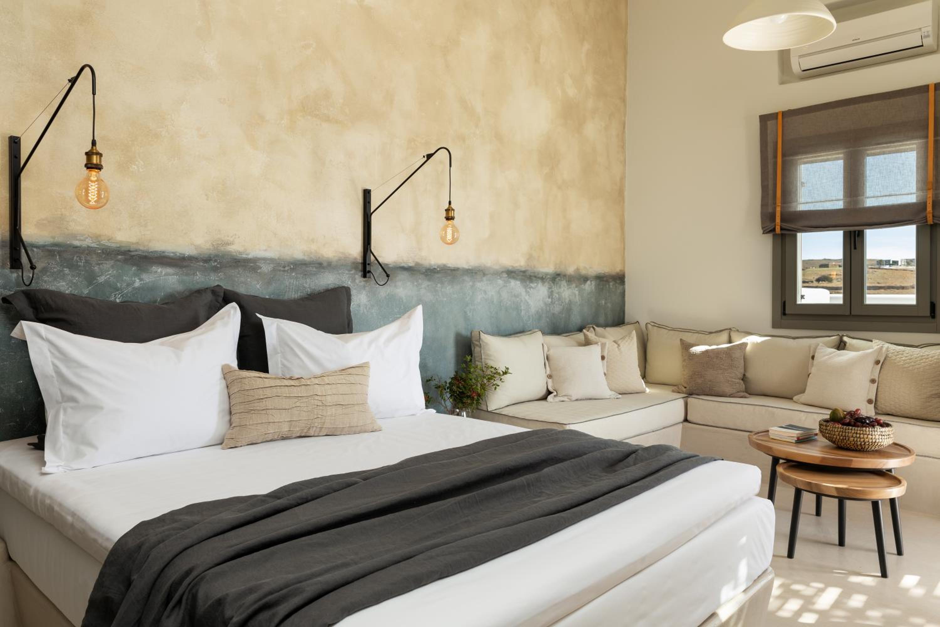 Suite with Private Pool photo 2