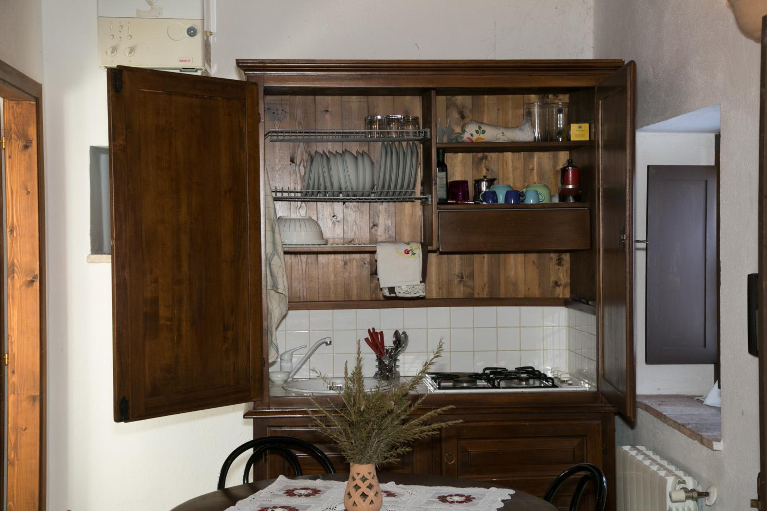 One-Bedroom House - Photo 3