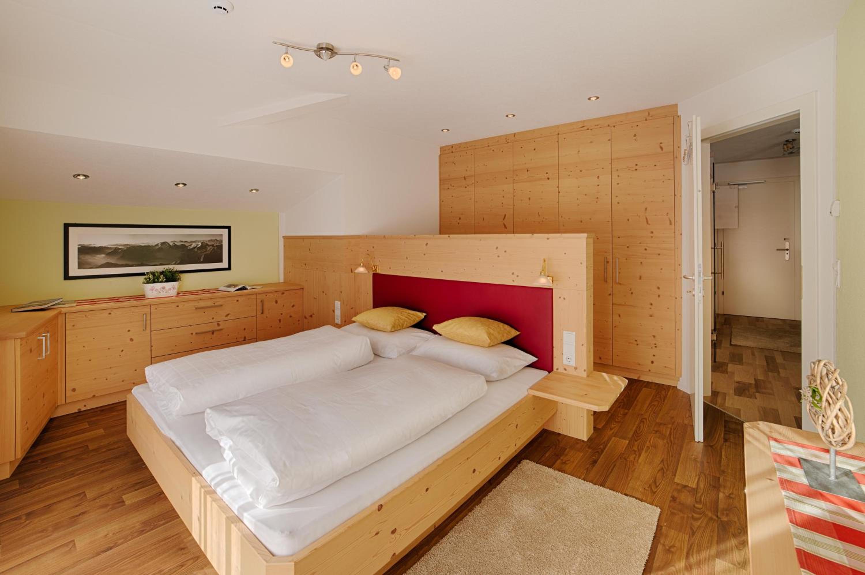 Suite with Mountain View photo 3