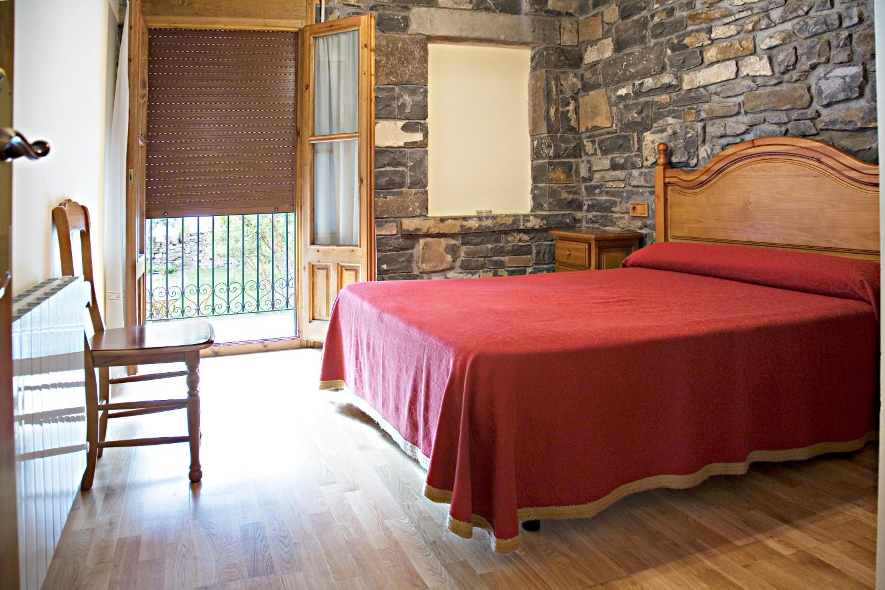 Apartamento de dos habitaciones con balcón