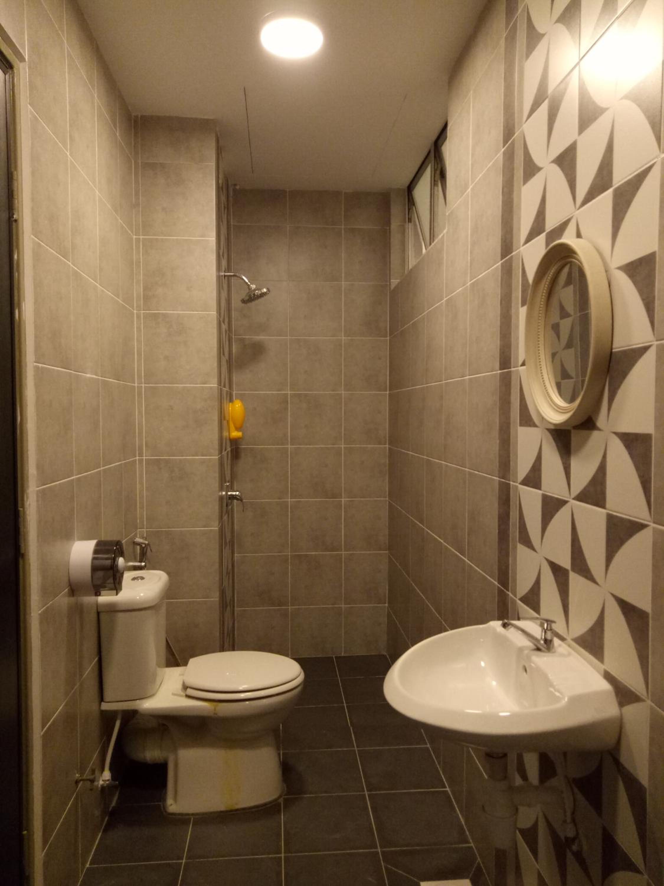 Three-Bedroom Apartment - Photo 8