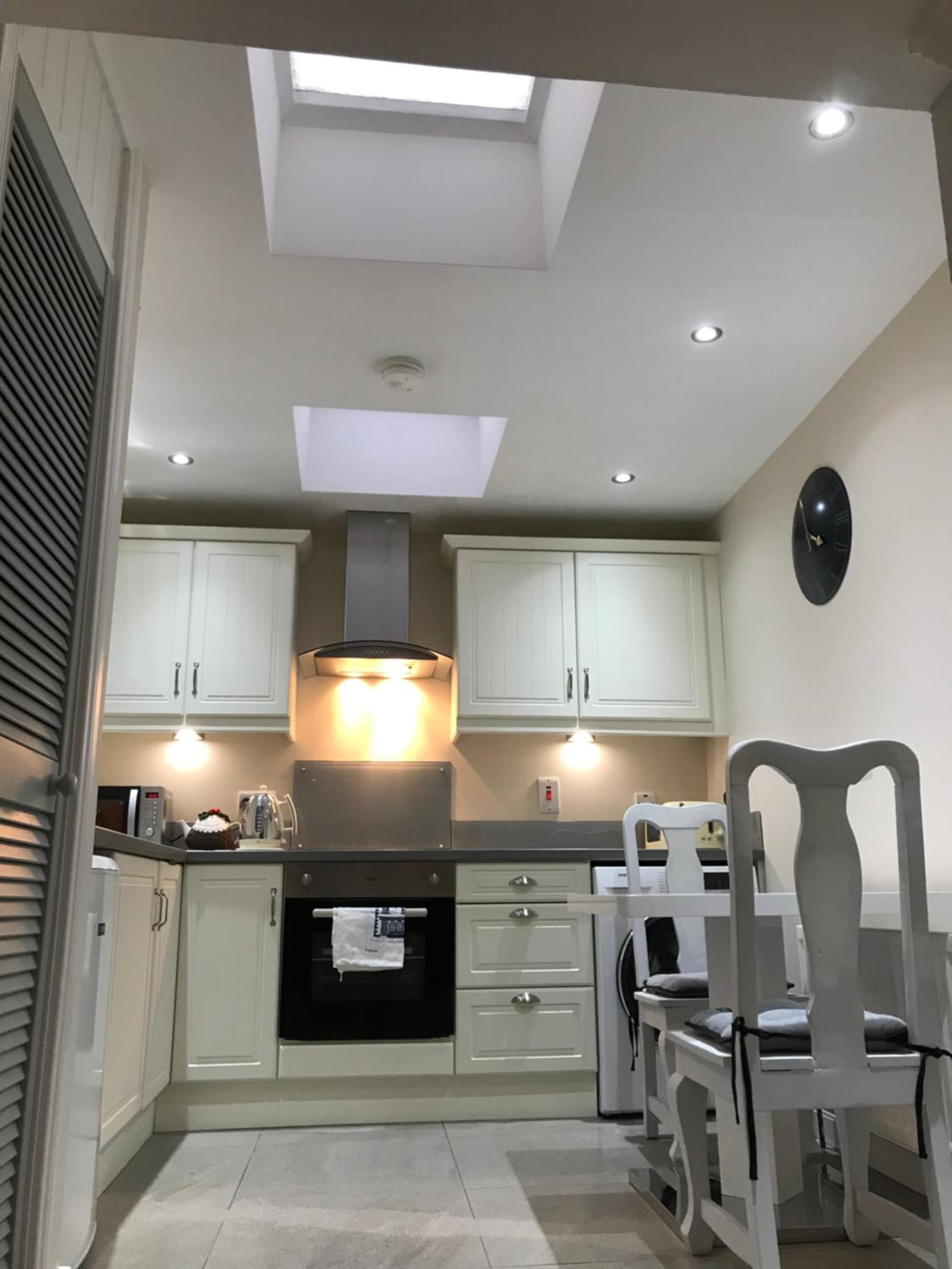 One-Bedroom House - Photo 11