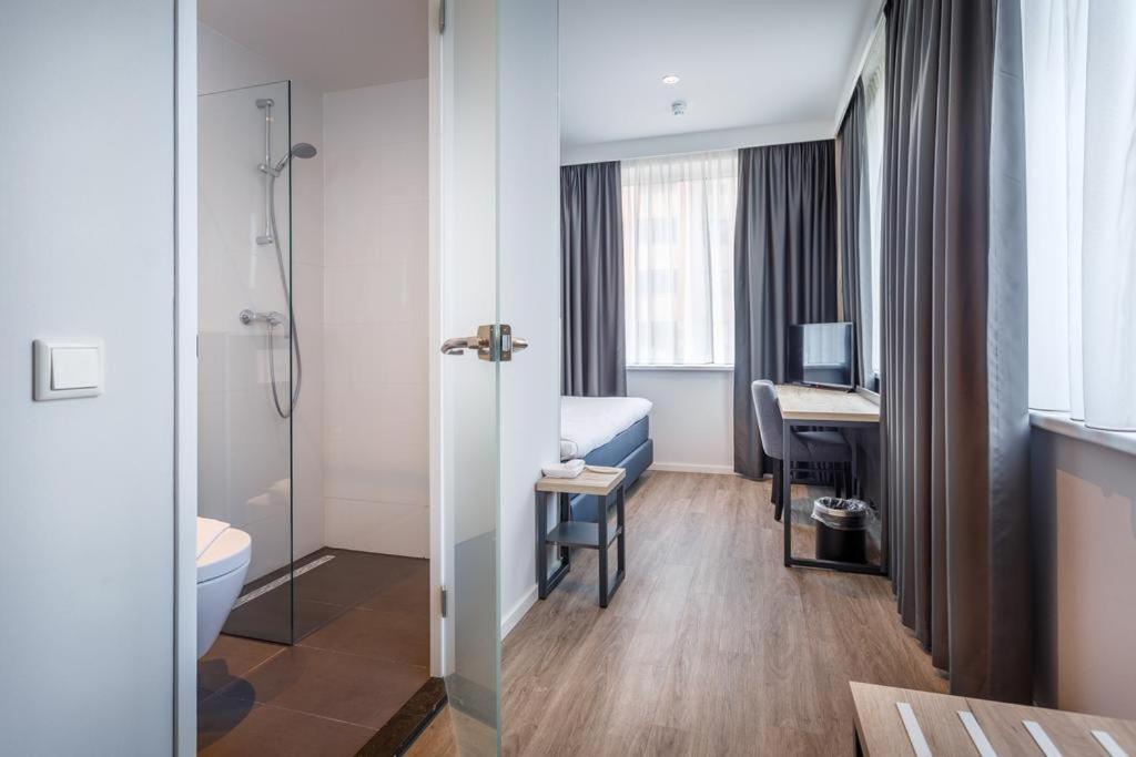 Single Room photo 1