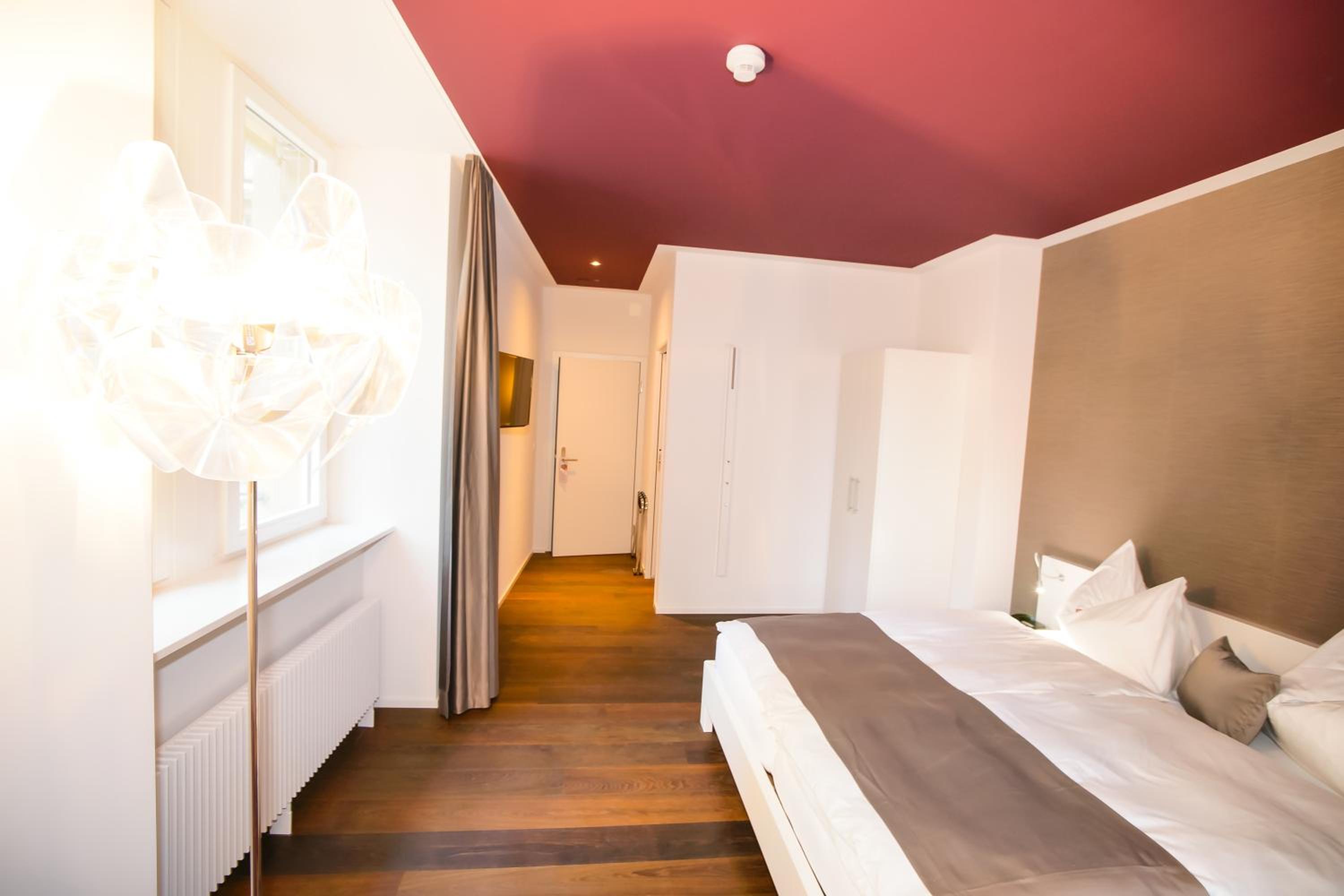 Design Double Room with Balcony photo 2