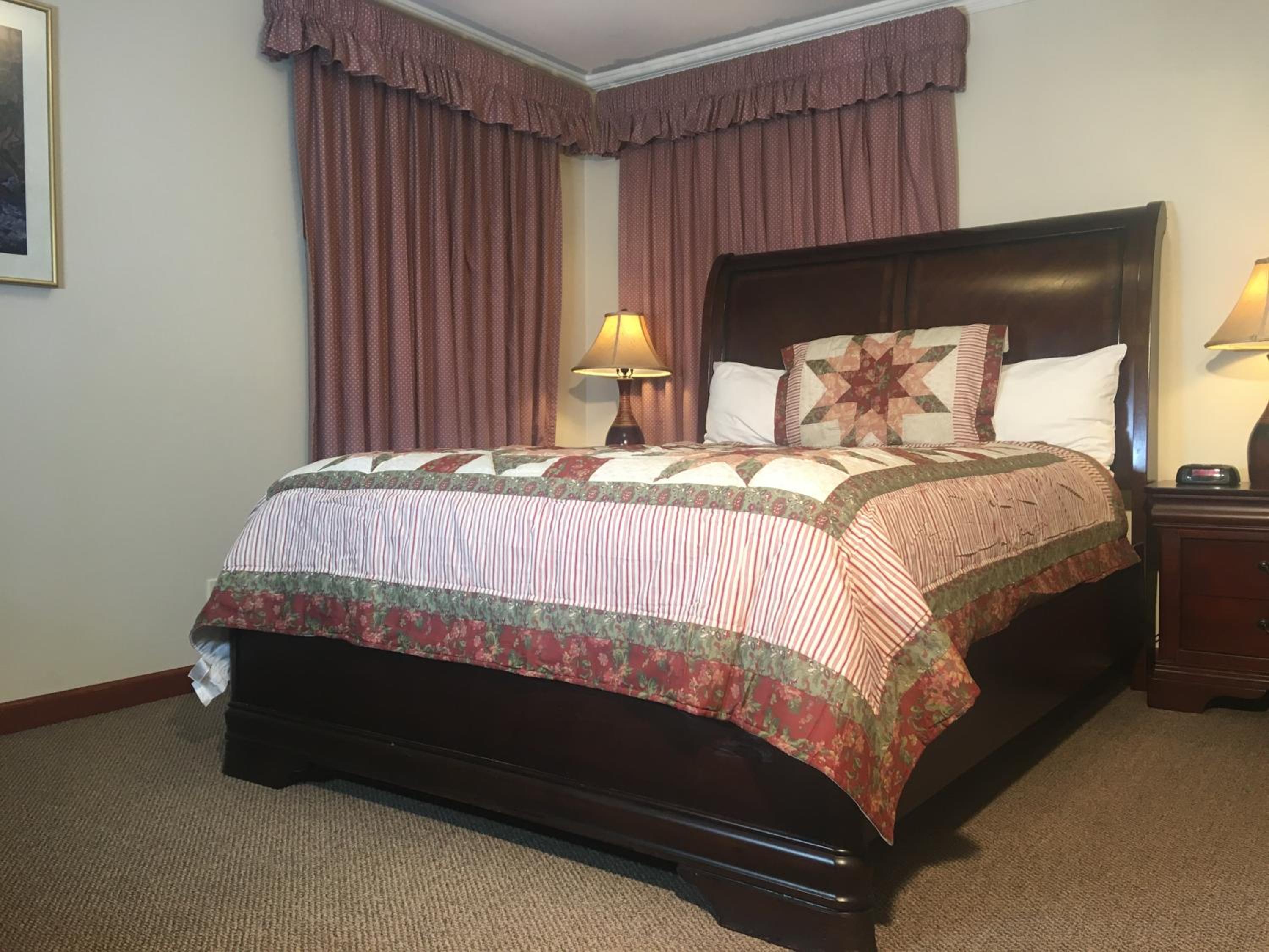 Two-Bedroom Suite photo 2