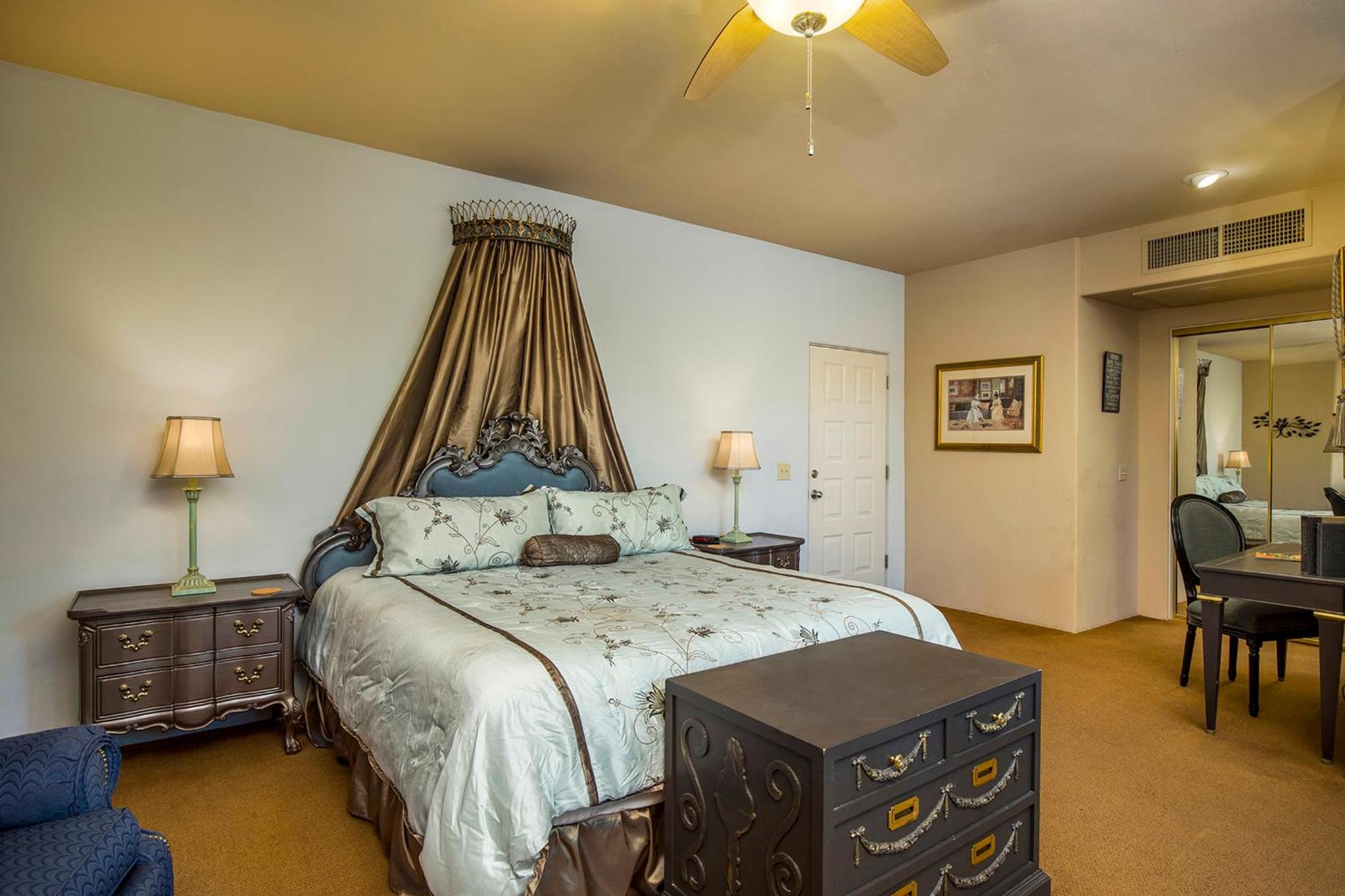Marie'S Standard King Room photo 1
