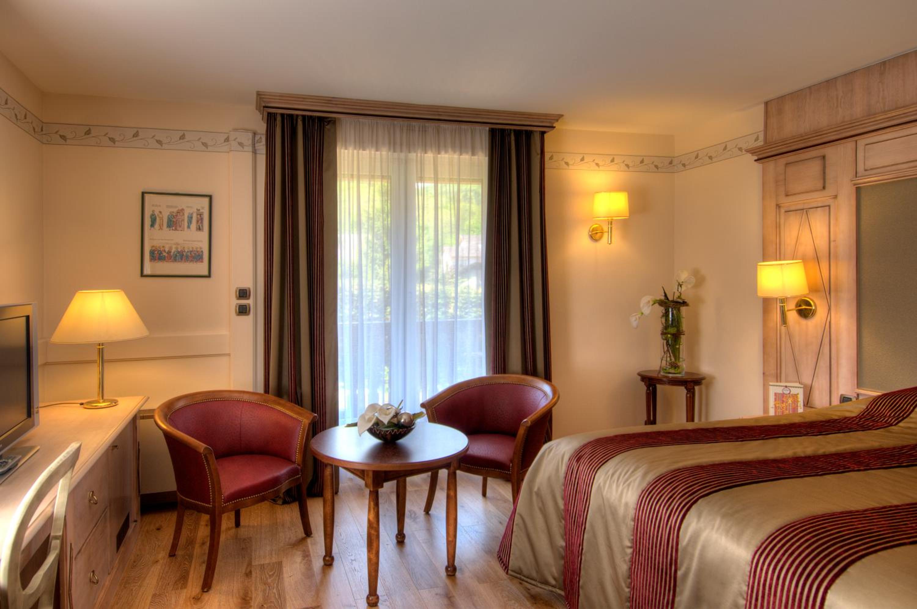 Double Room with Spa Access photo 2
