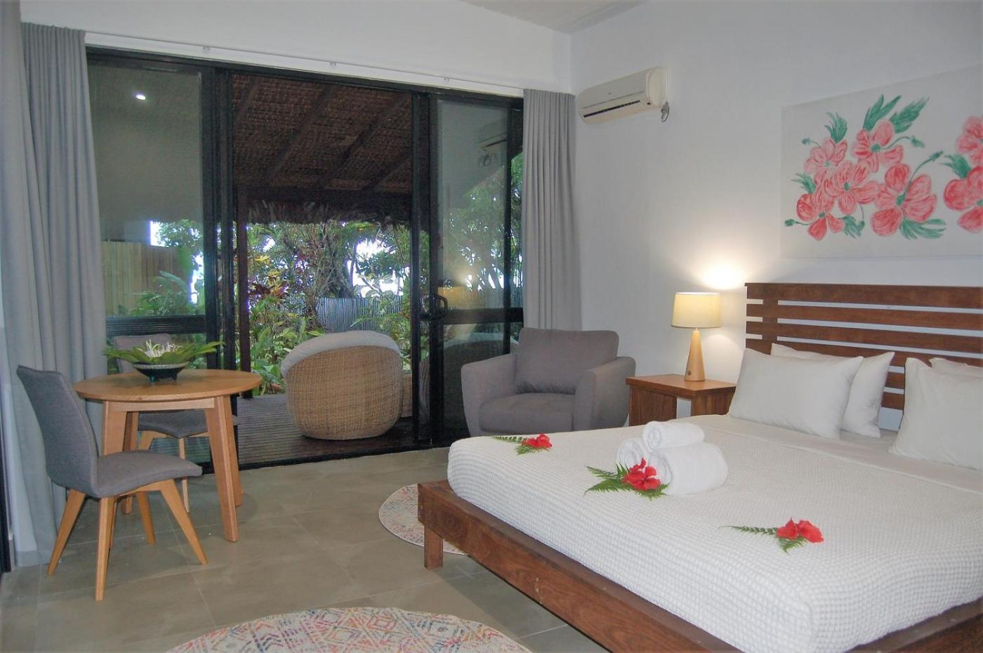 Seaview Garden Suite photo 1