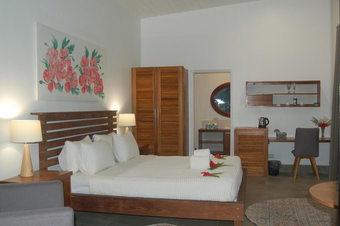 Seaview Garden Suite photo 2