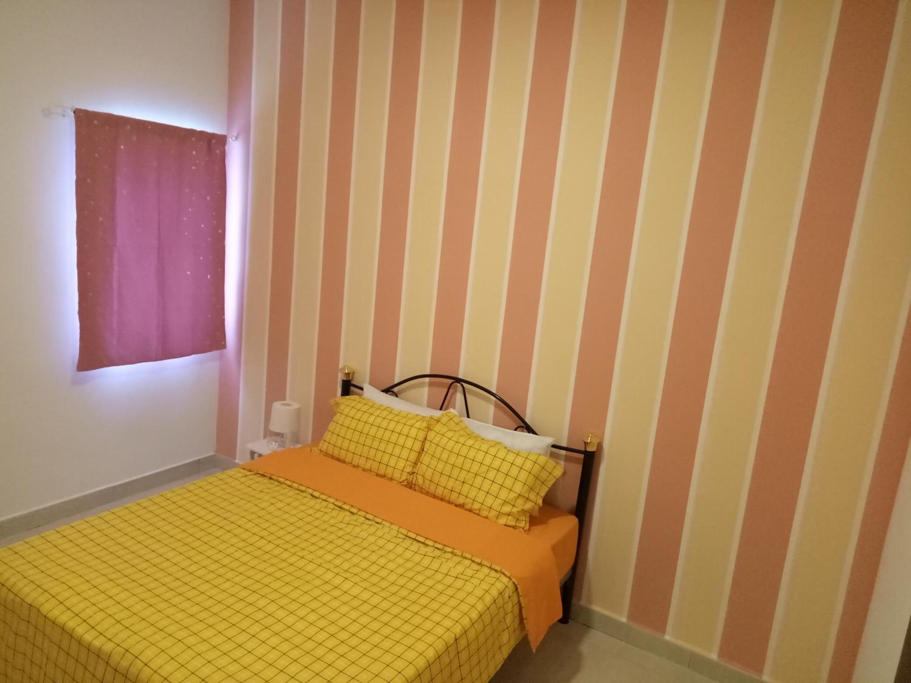 Three-Bedroom Apartment - Photo 13