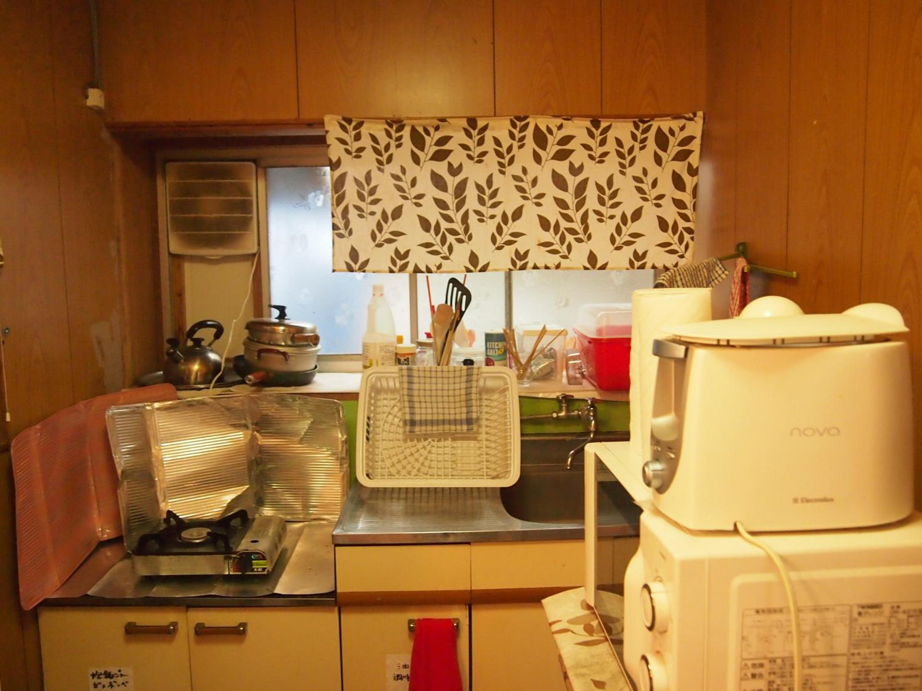 Japanese-Style Apartment - Photo 12