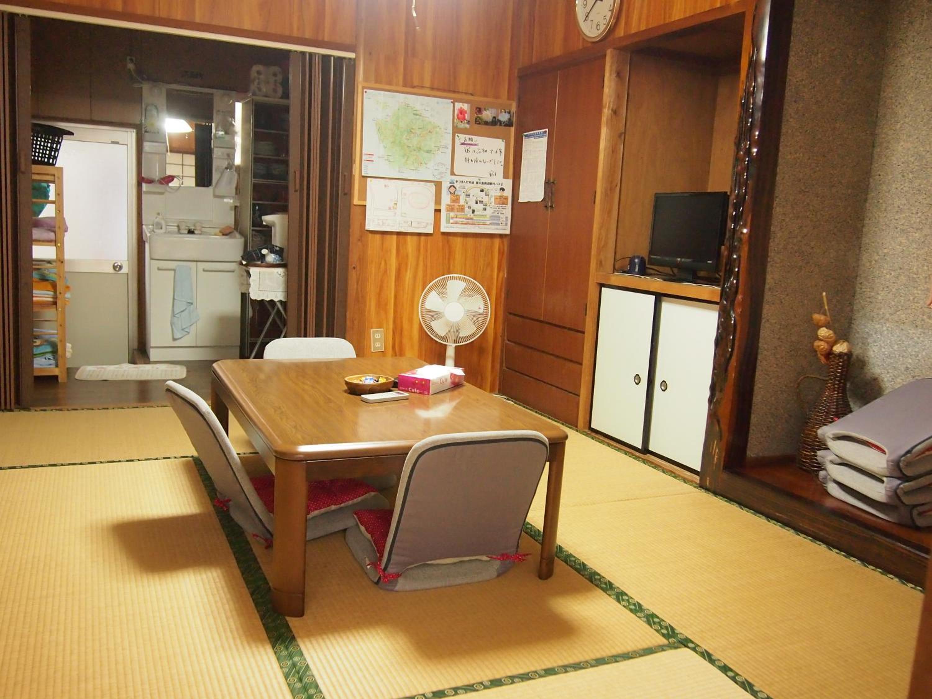 Japanese-Style Apartment - Photo 10