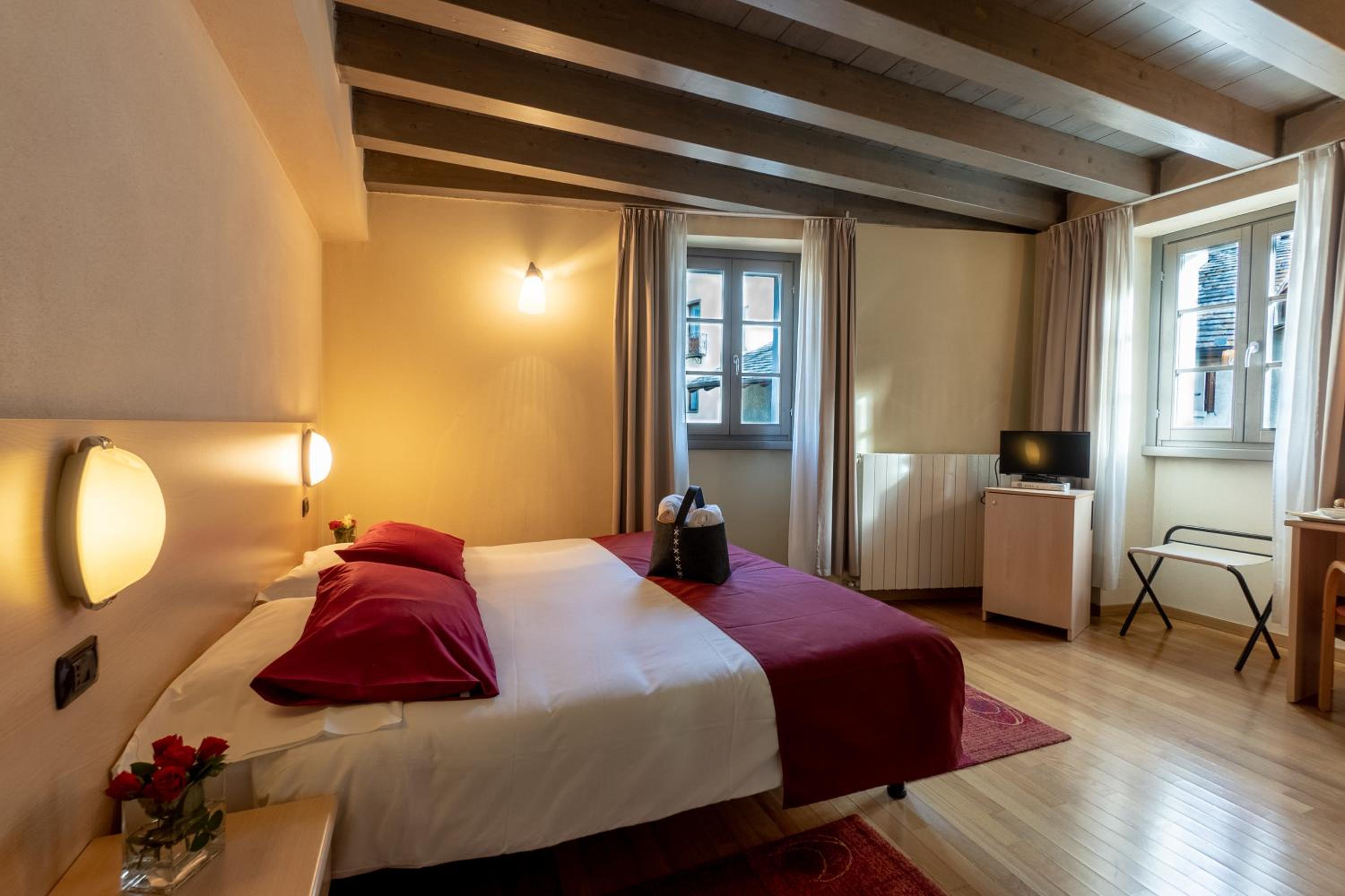 Economy Double Room photo 1