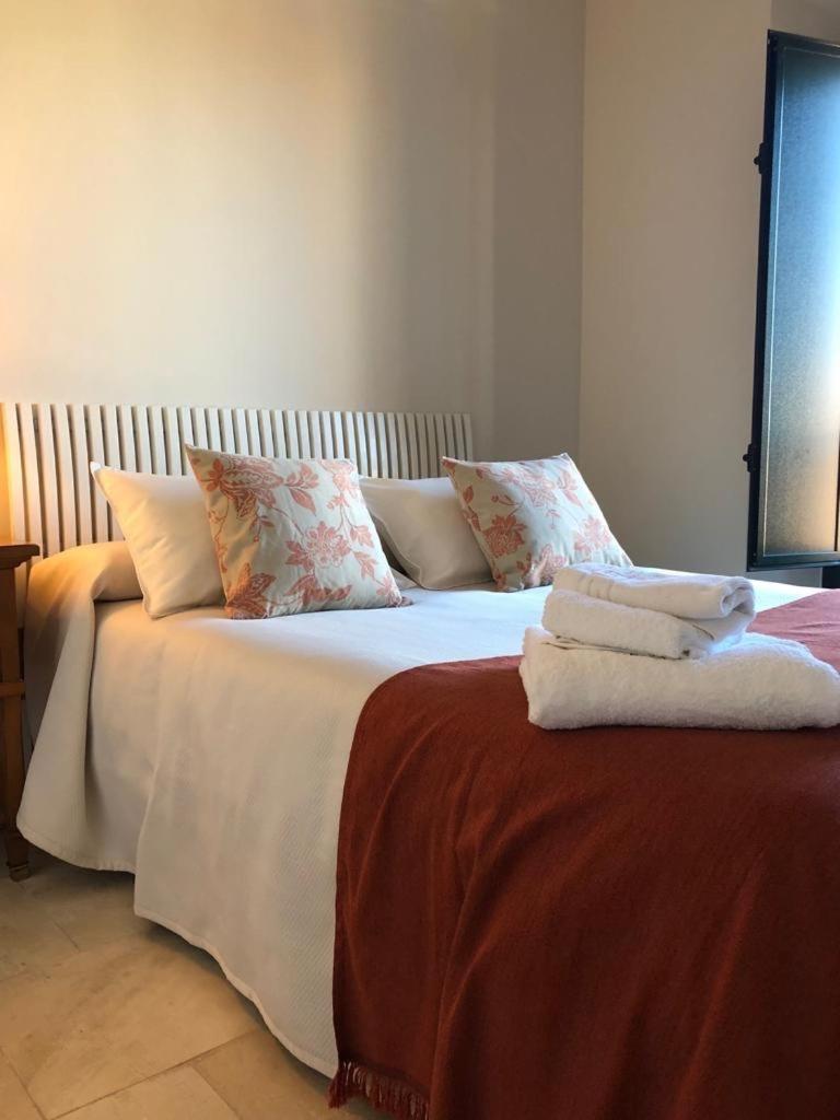 Double Room - Disability Access - Photo 1