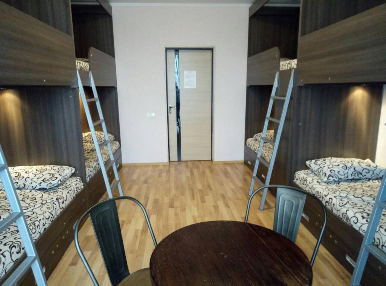 Bed in 8-Bed Mixed Dormitory Room photo 3